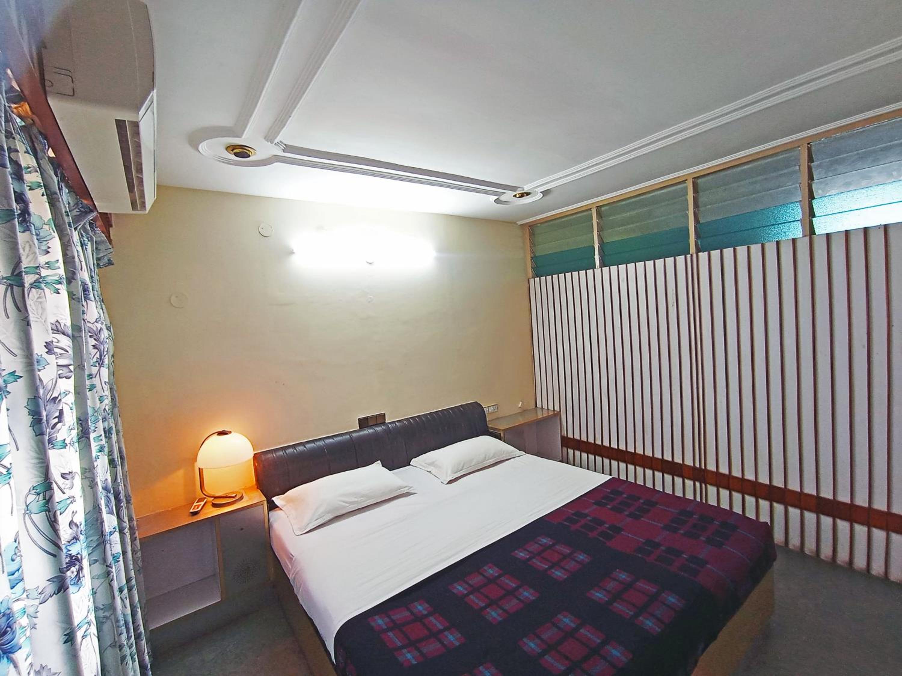 Deluxe Double Room - Photo 15