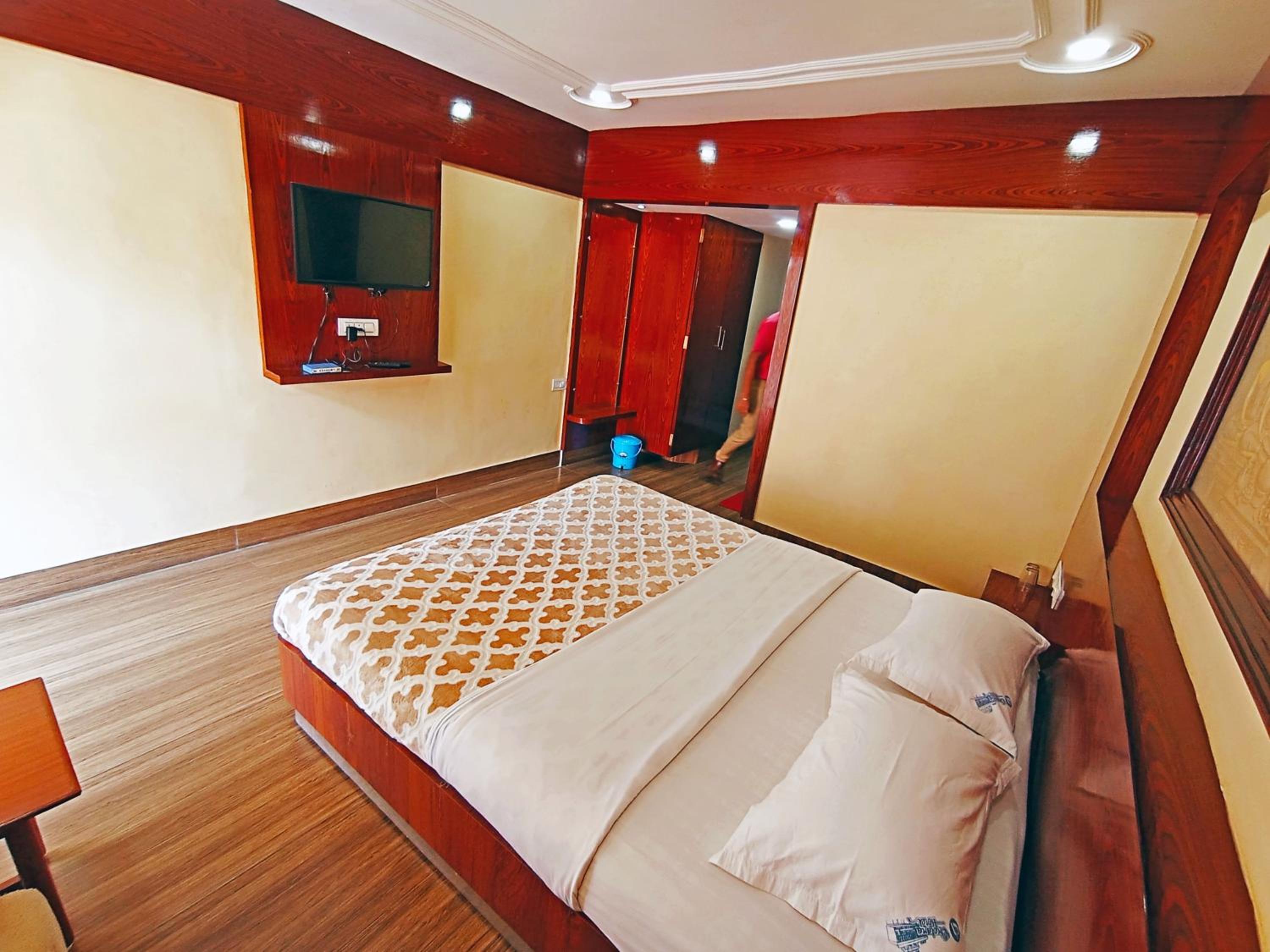 Superior Double Room - Photo 1