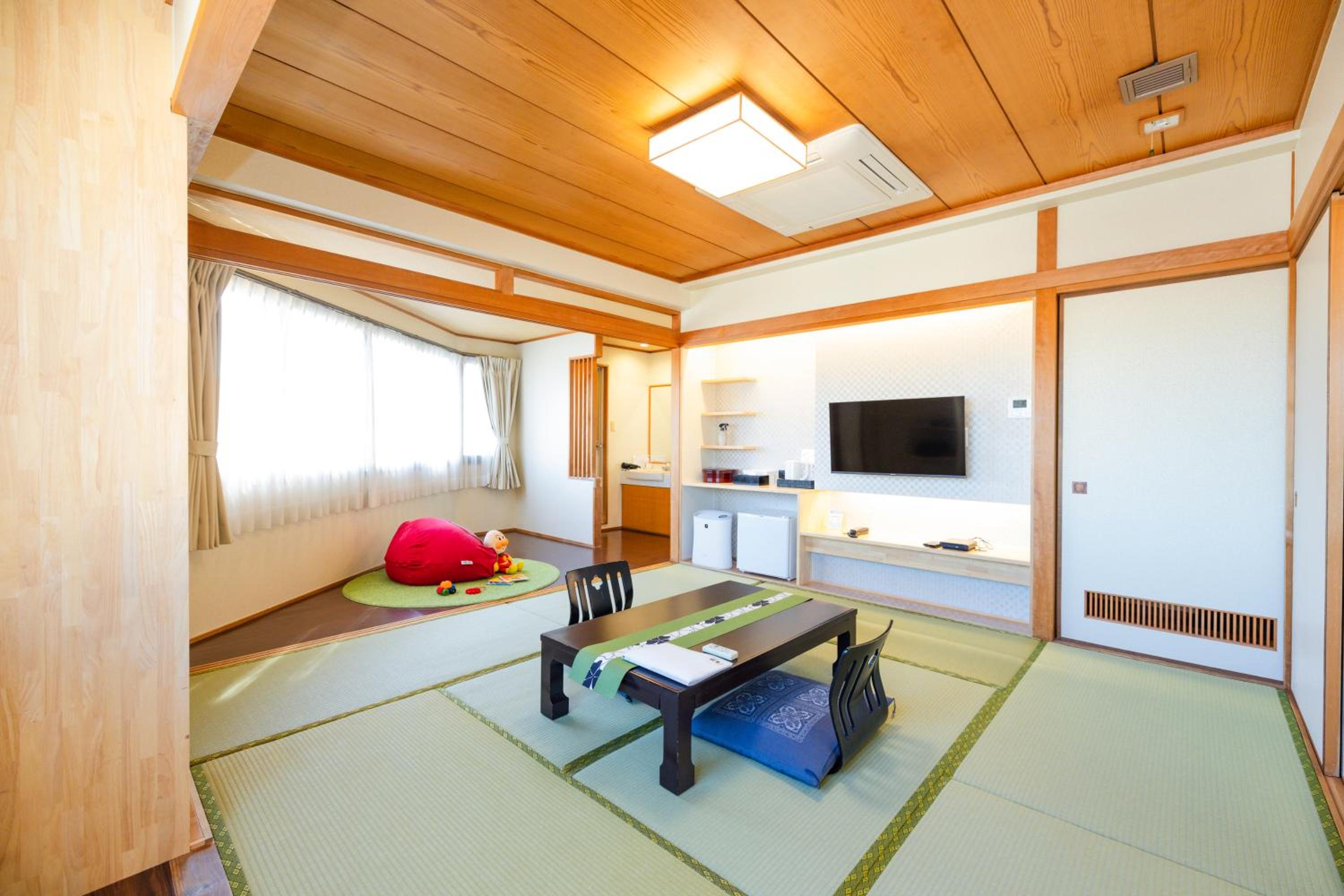 Standard Family Room