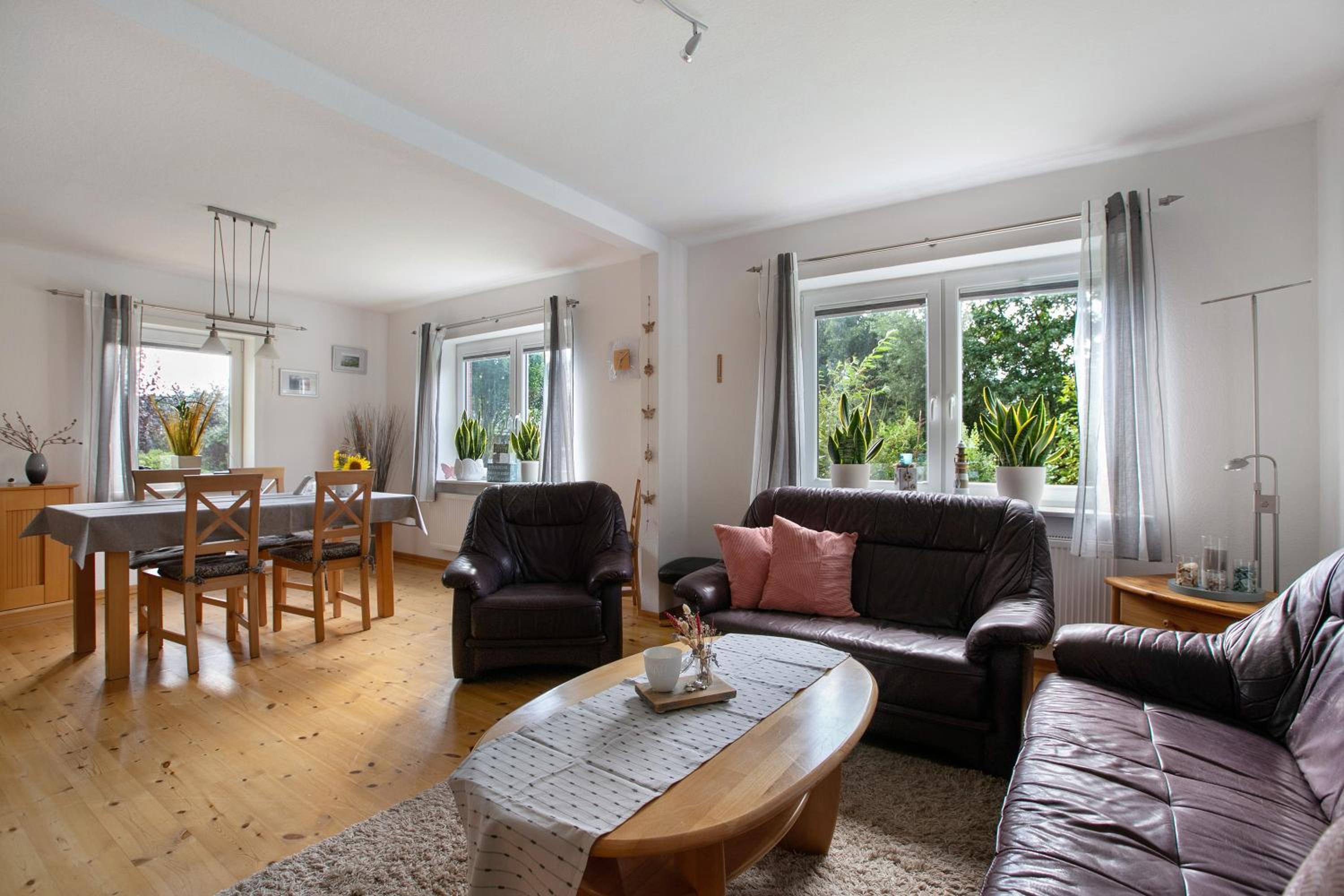 Three-Bedroom House photo 1