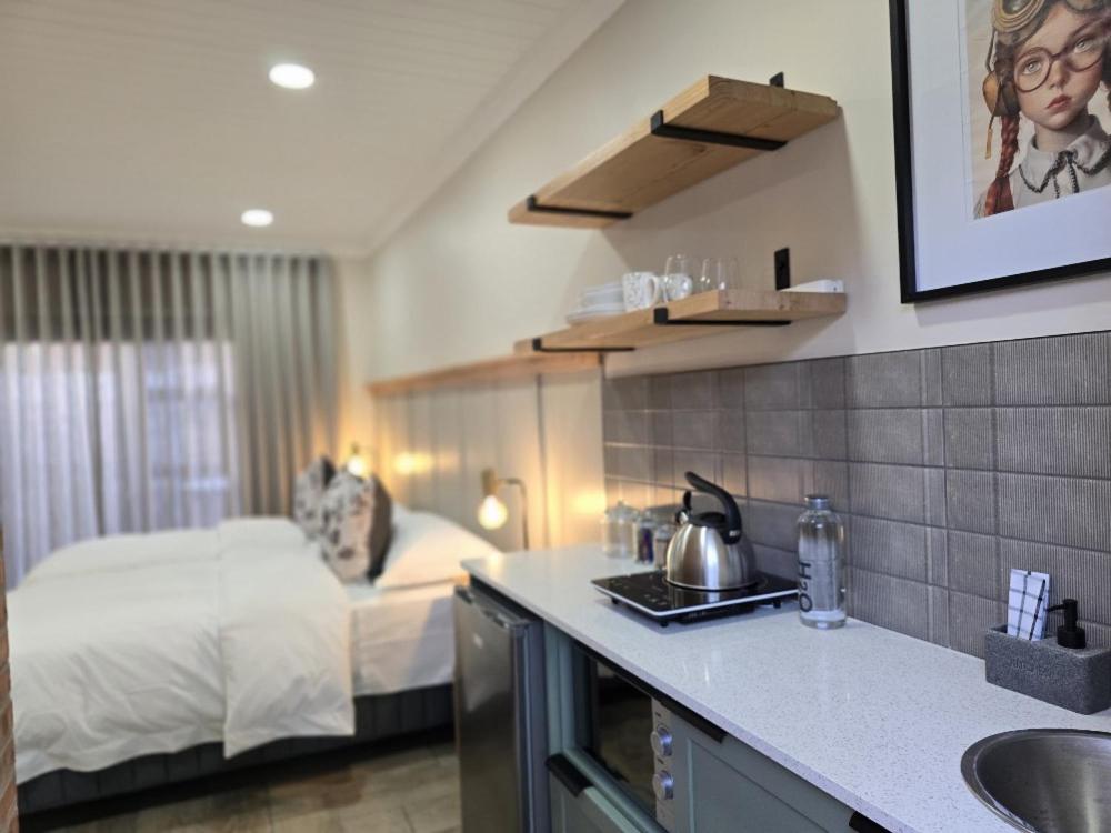 Deluxe Double or Twin Room photo 2