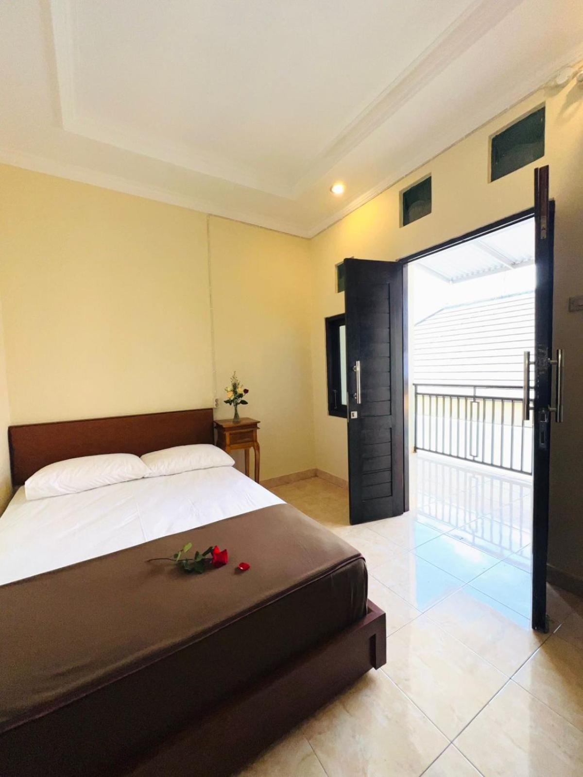 Standard Double Room photo 2