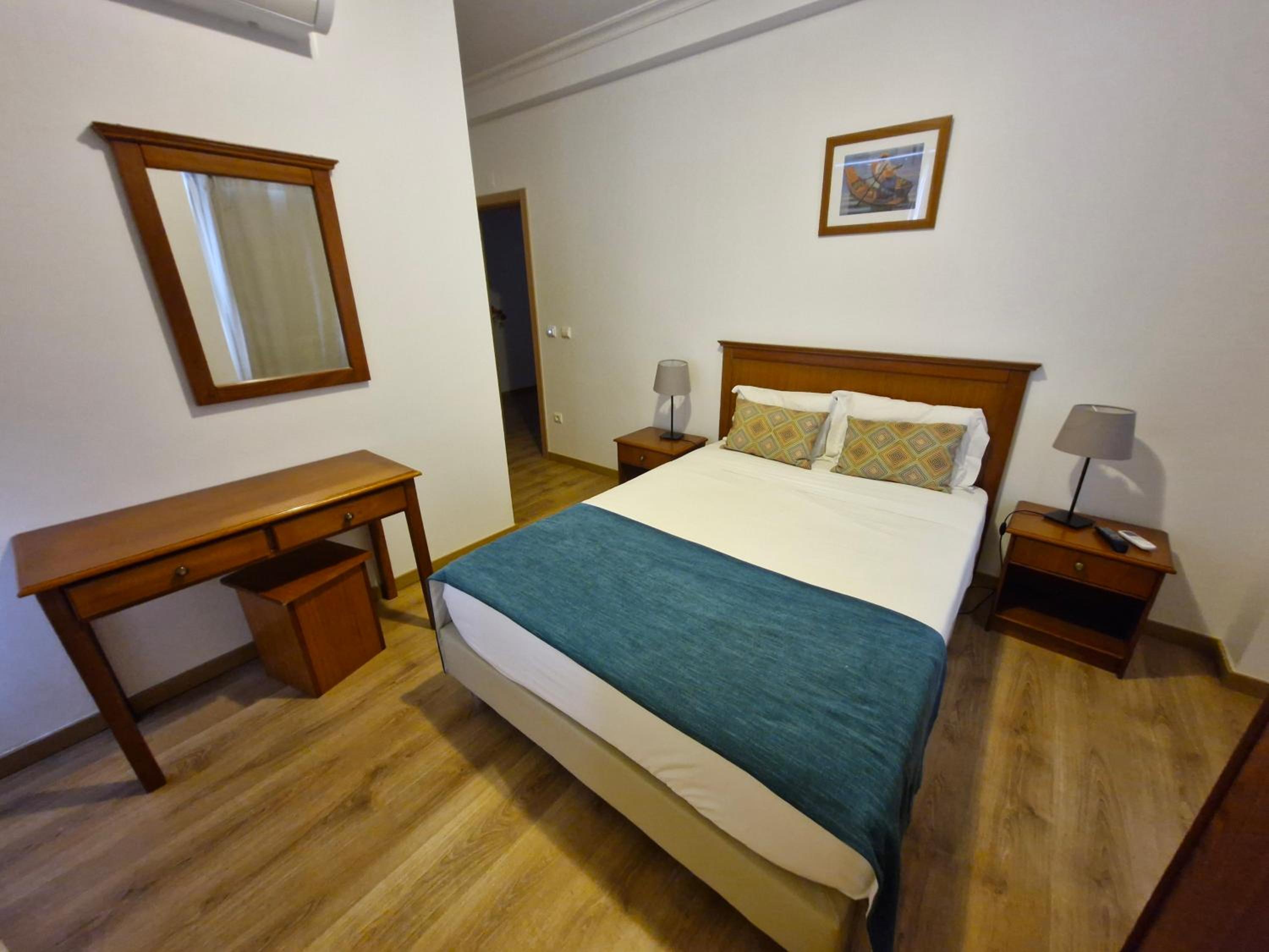 Double or Twin Room photo 2