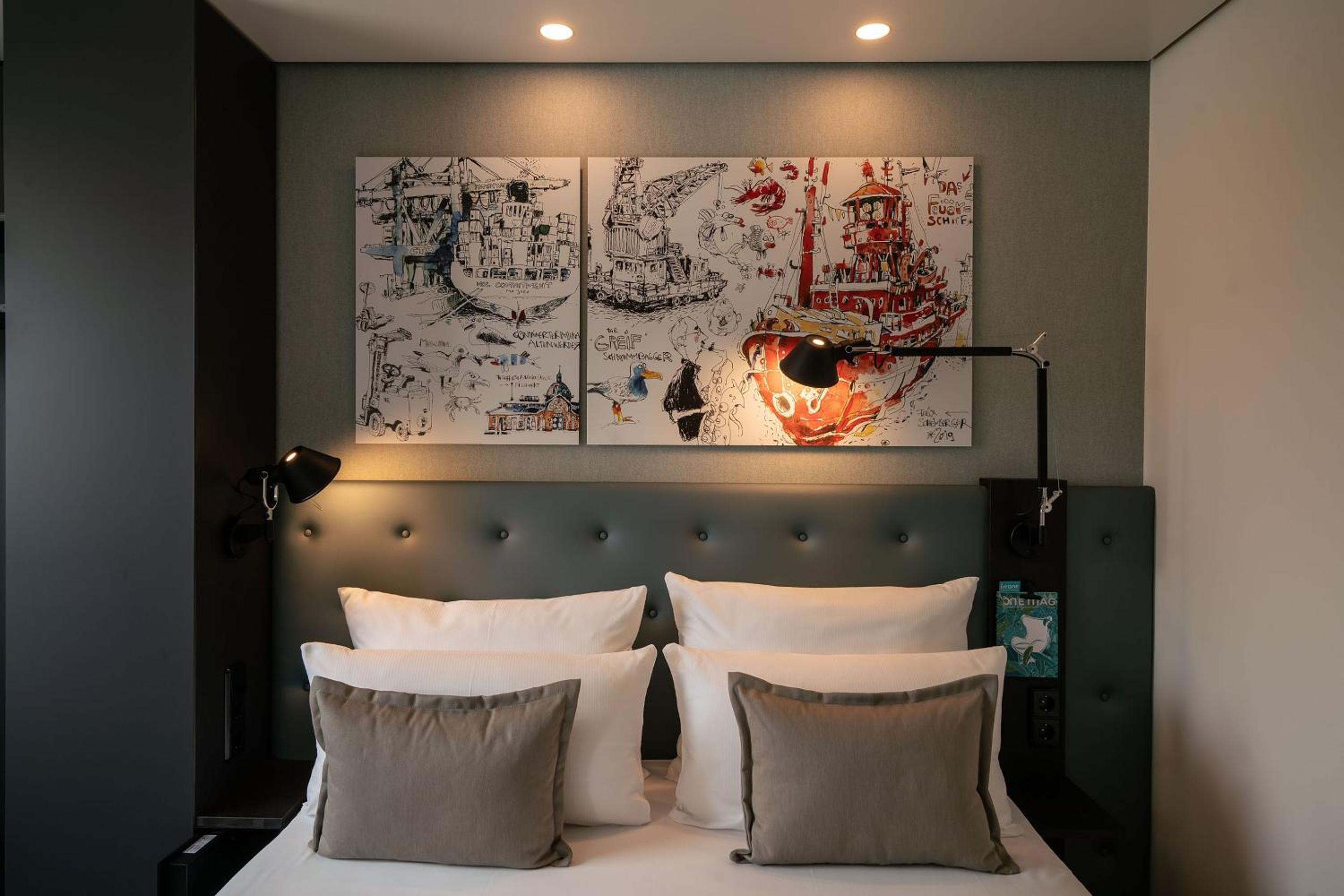 Room with Queen Size Bed