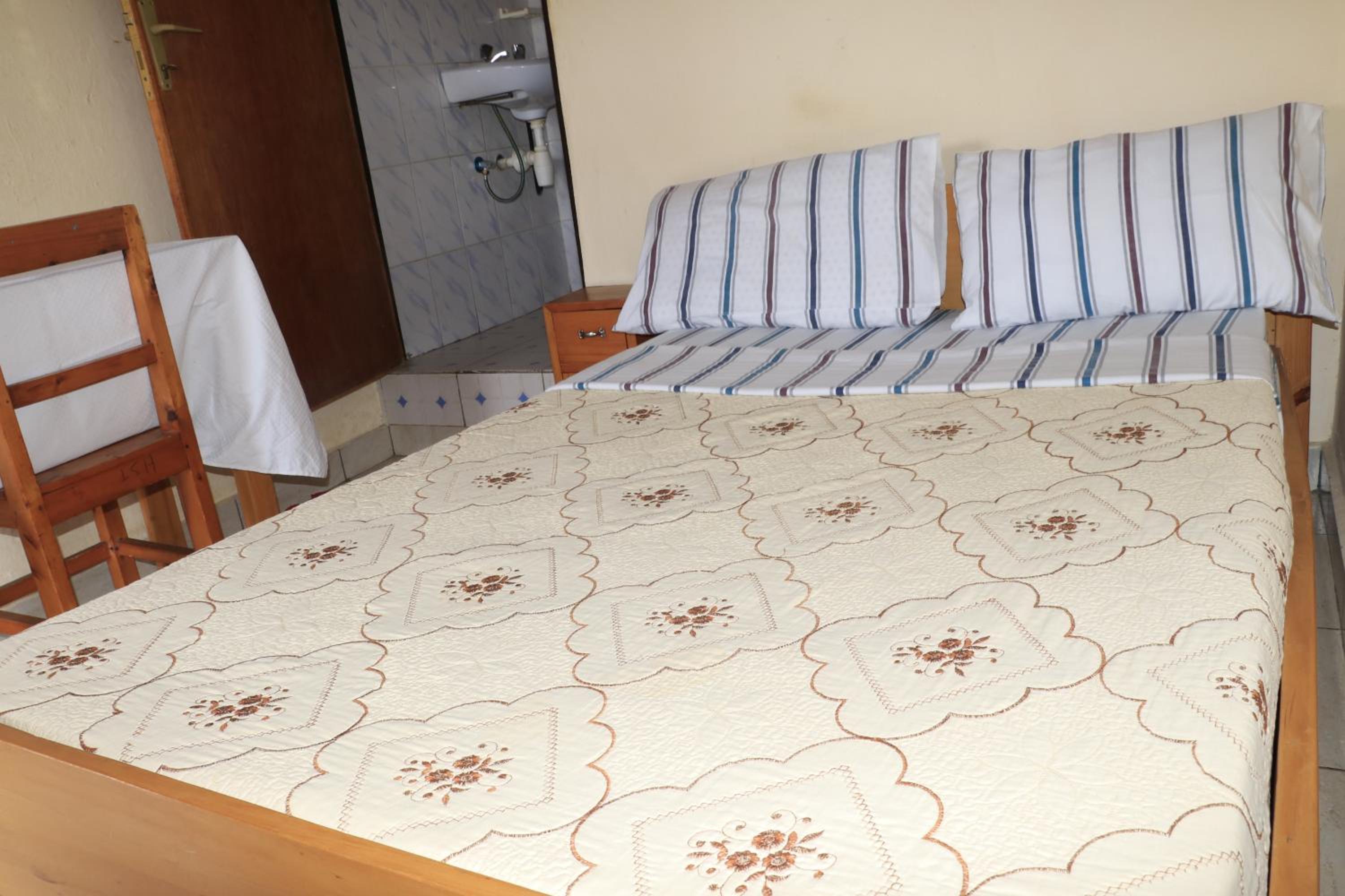 Single Room With Mountain View