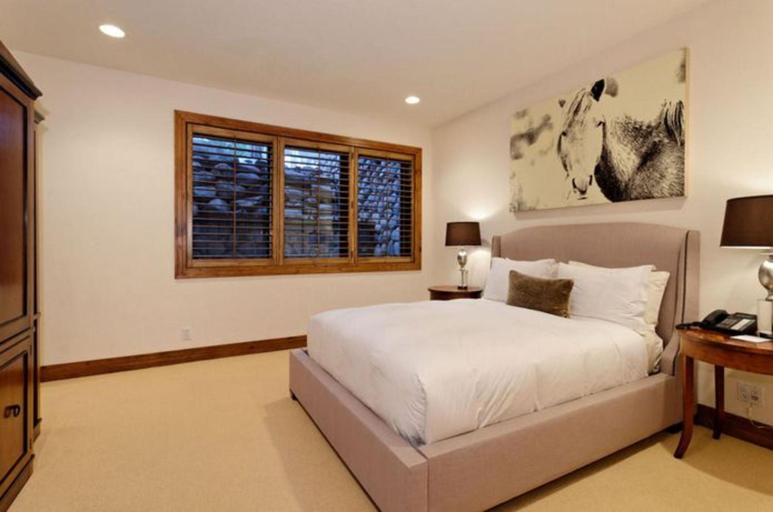 Two-Bedroom House photo 2