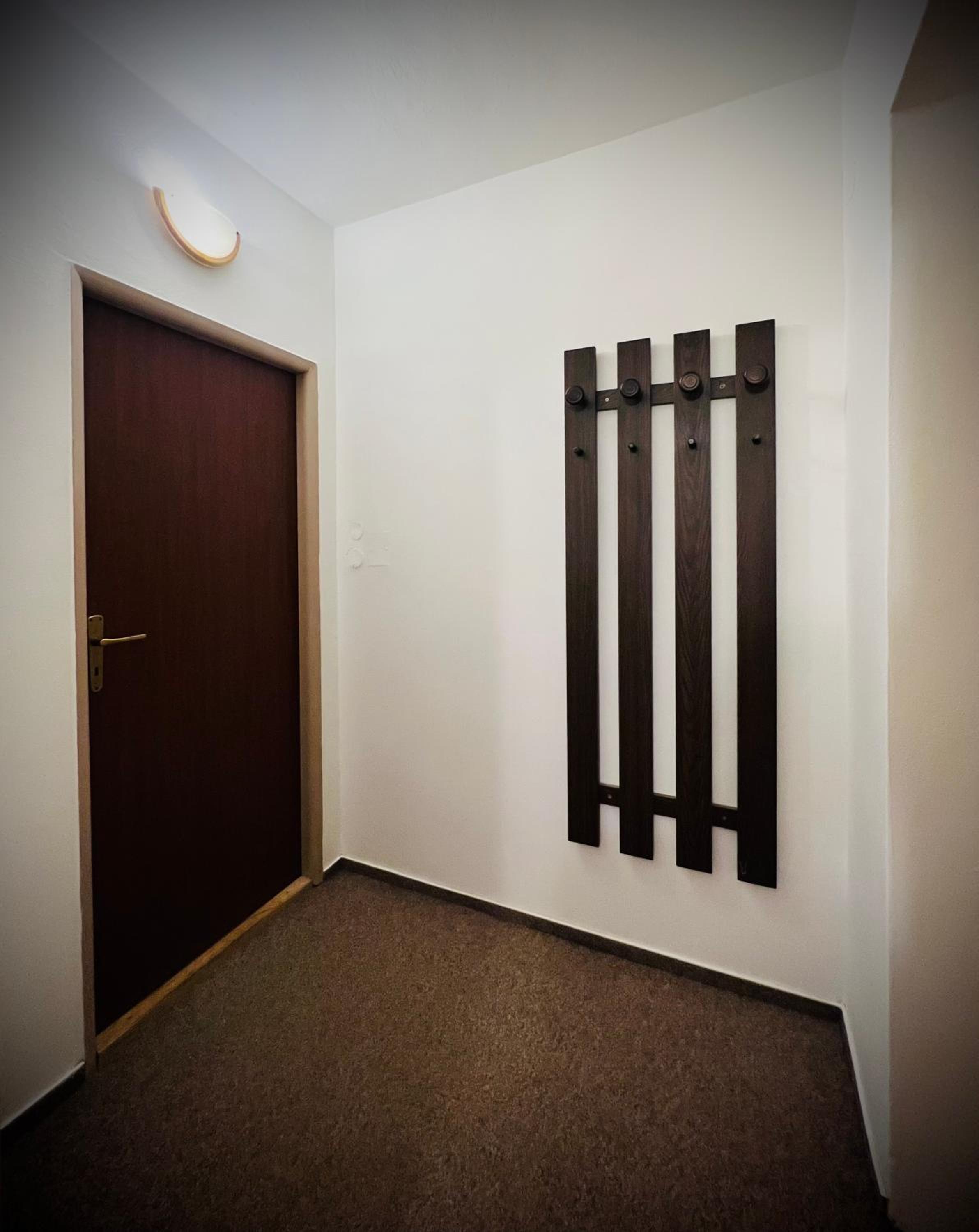 Twin Room with Private Bathroom photo 1