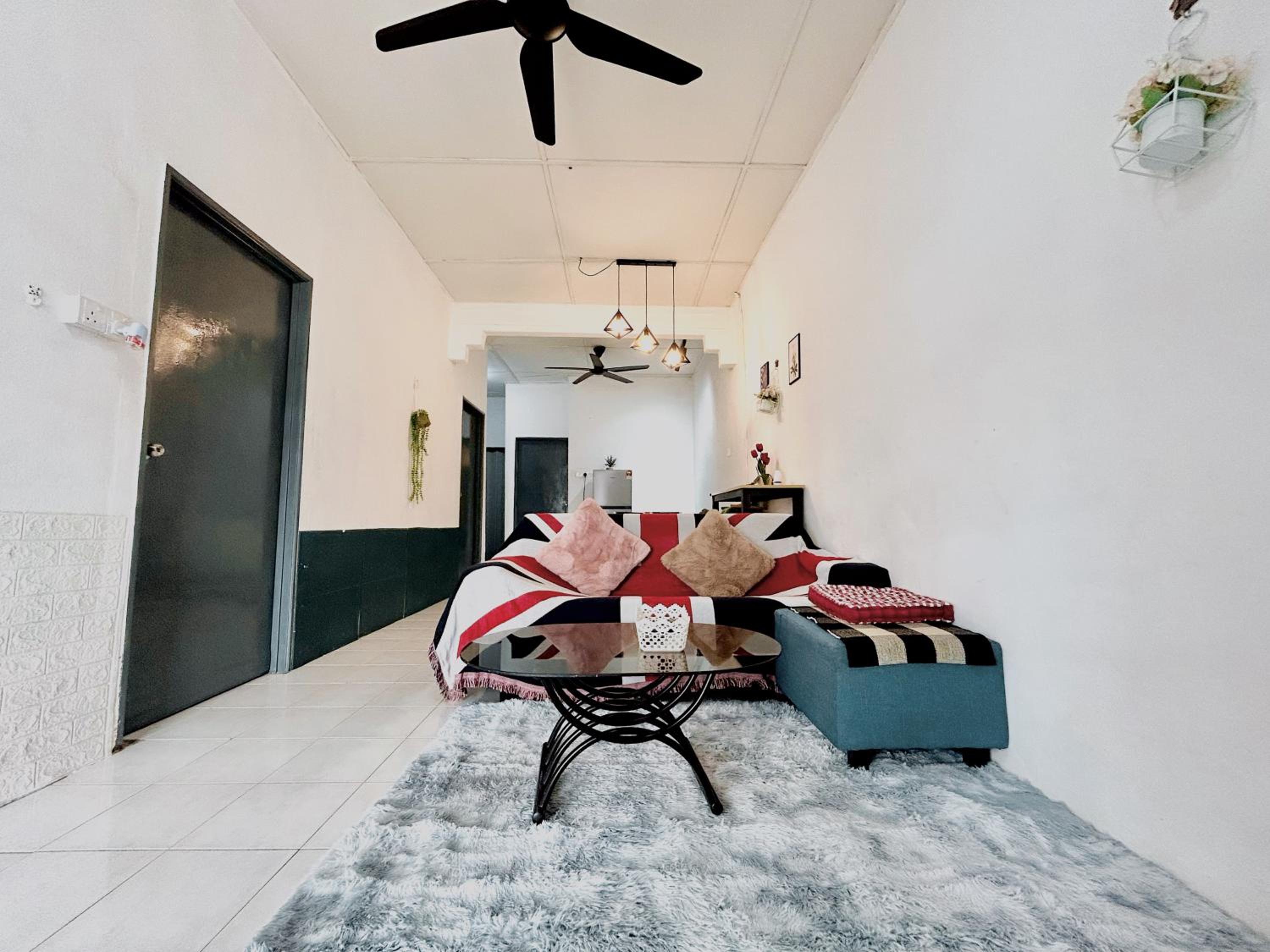 Two-Bedroom House photo 1