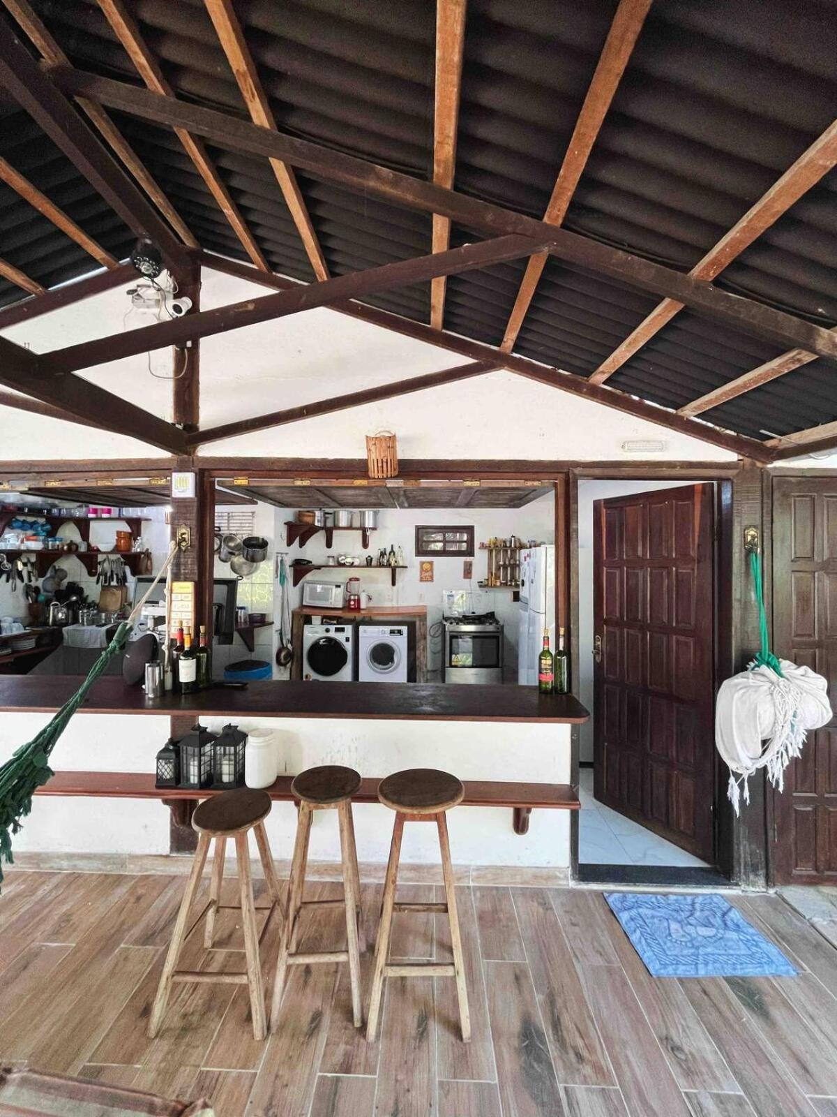 Apartment with Balcony - Photo 5