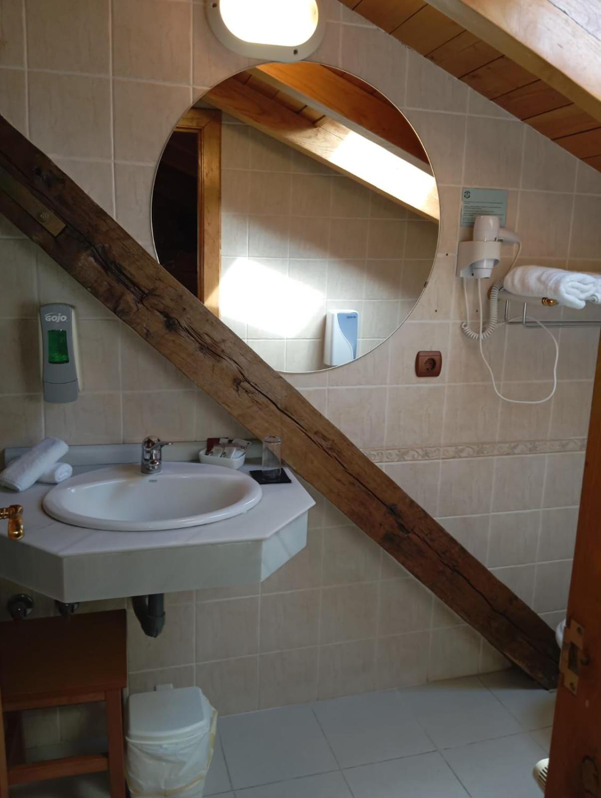 Double Room - Photo 2