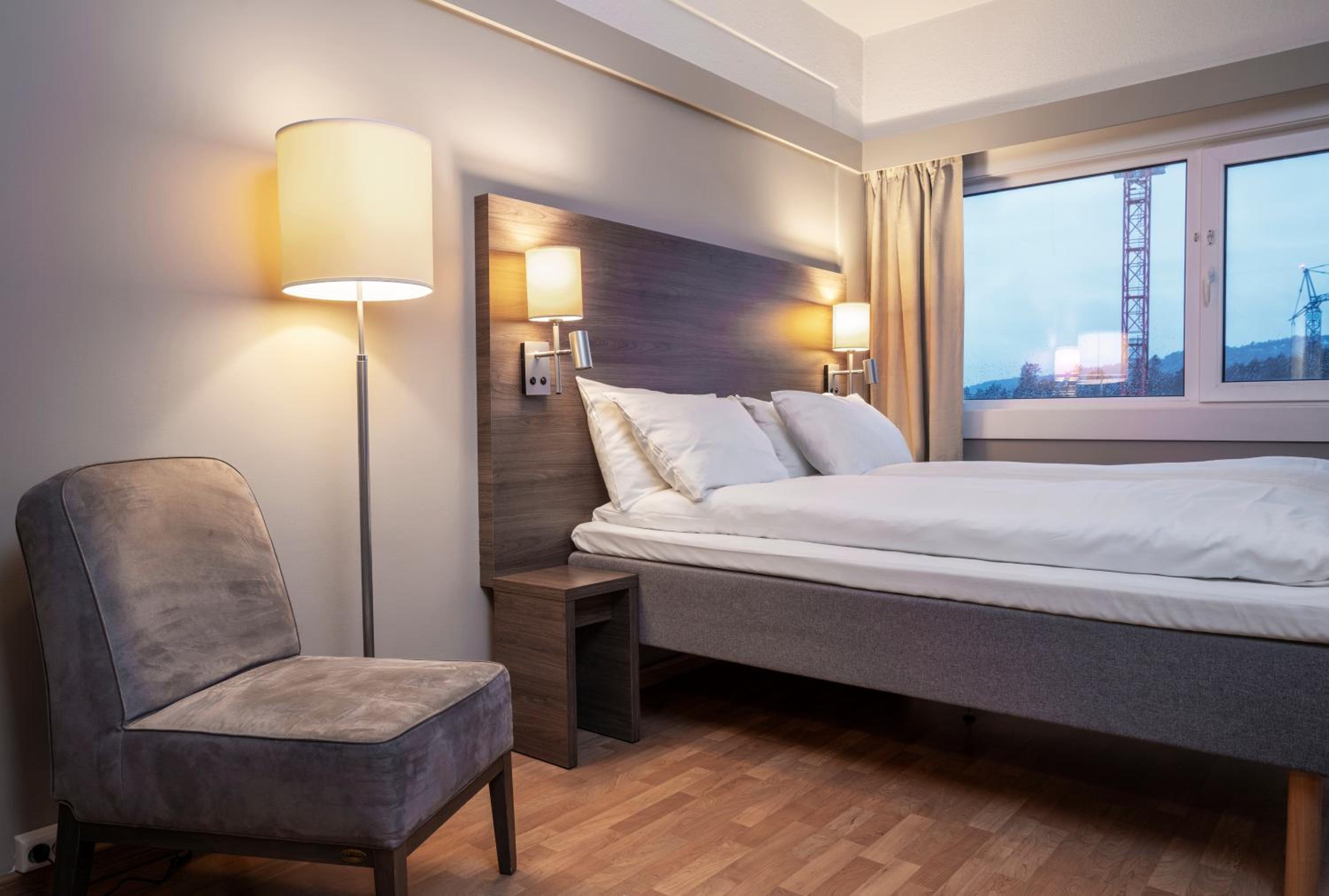 Standard Double Room - Photo 3