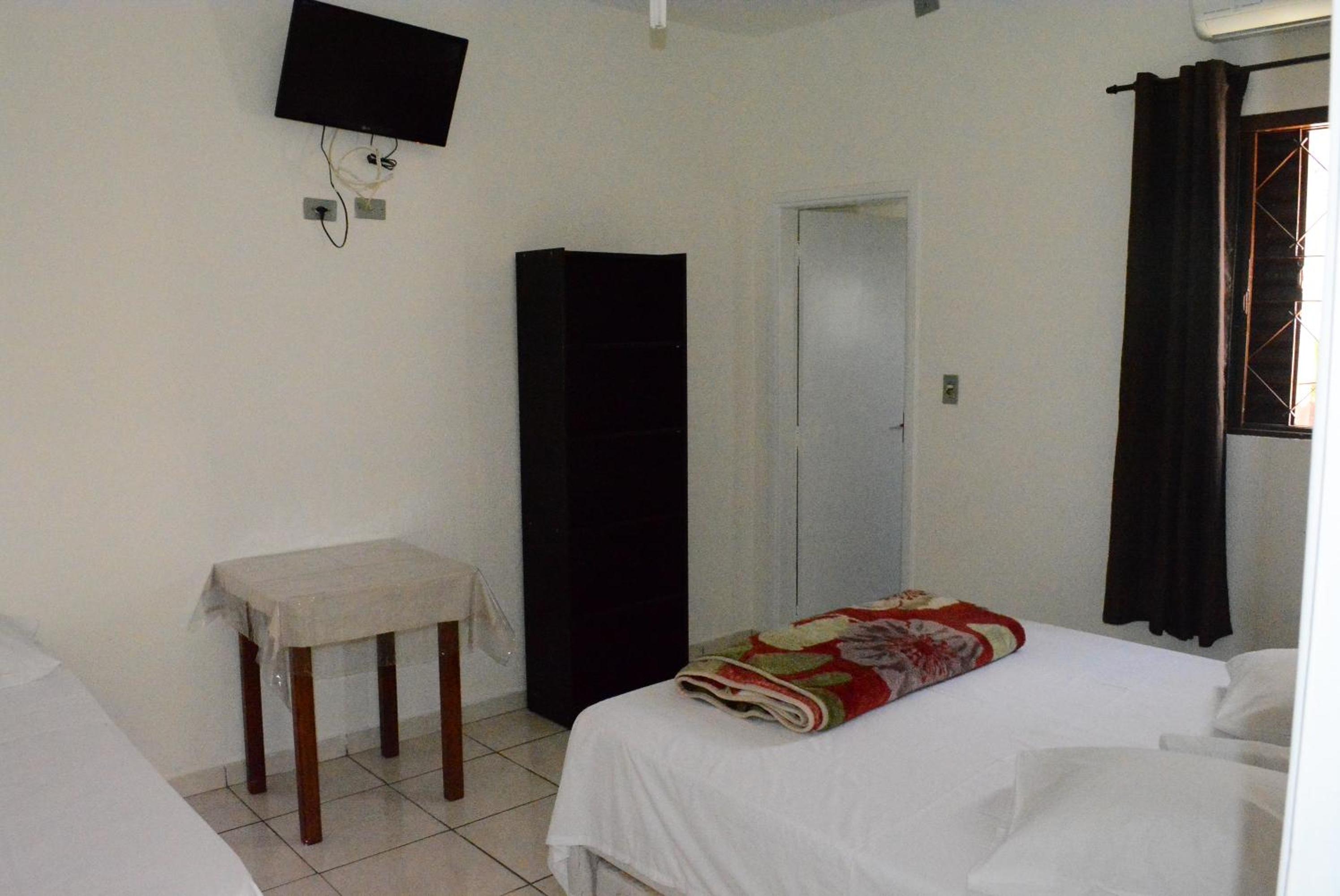 Basic Triple Room photo 1