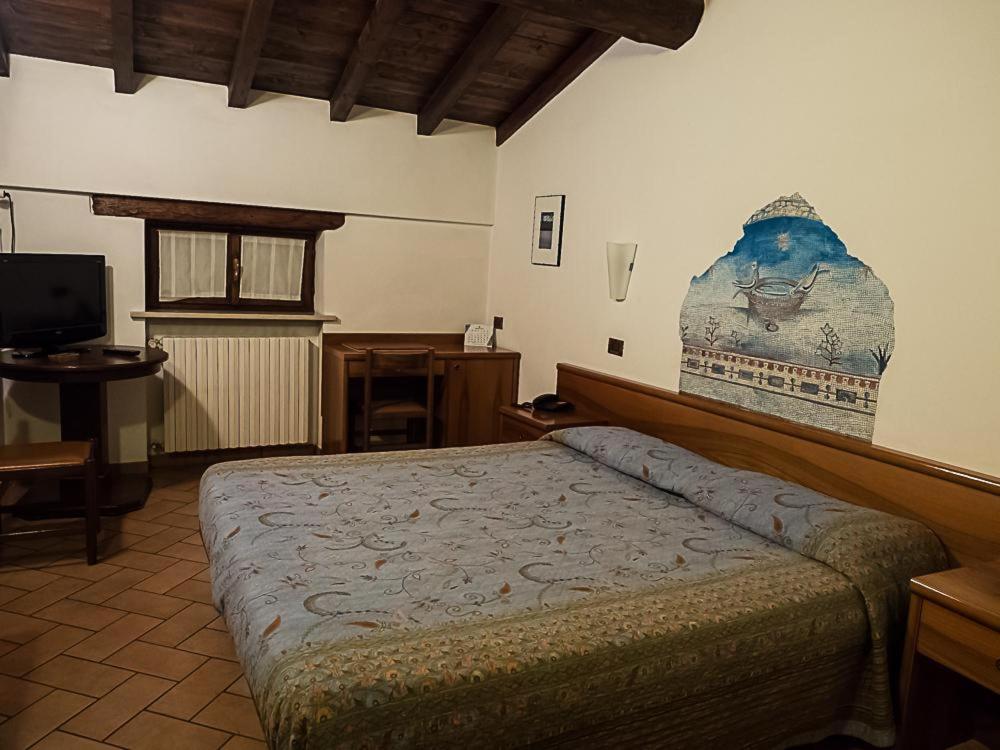 Superior Double or Twin Room with City View