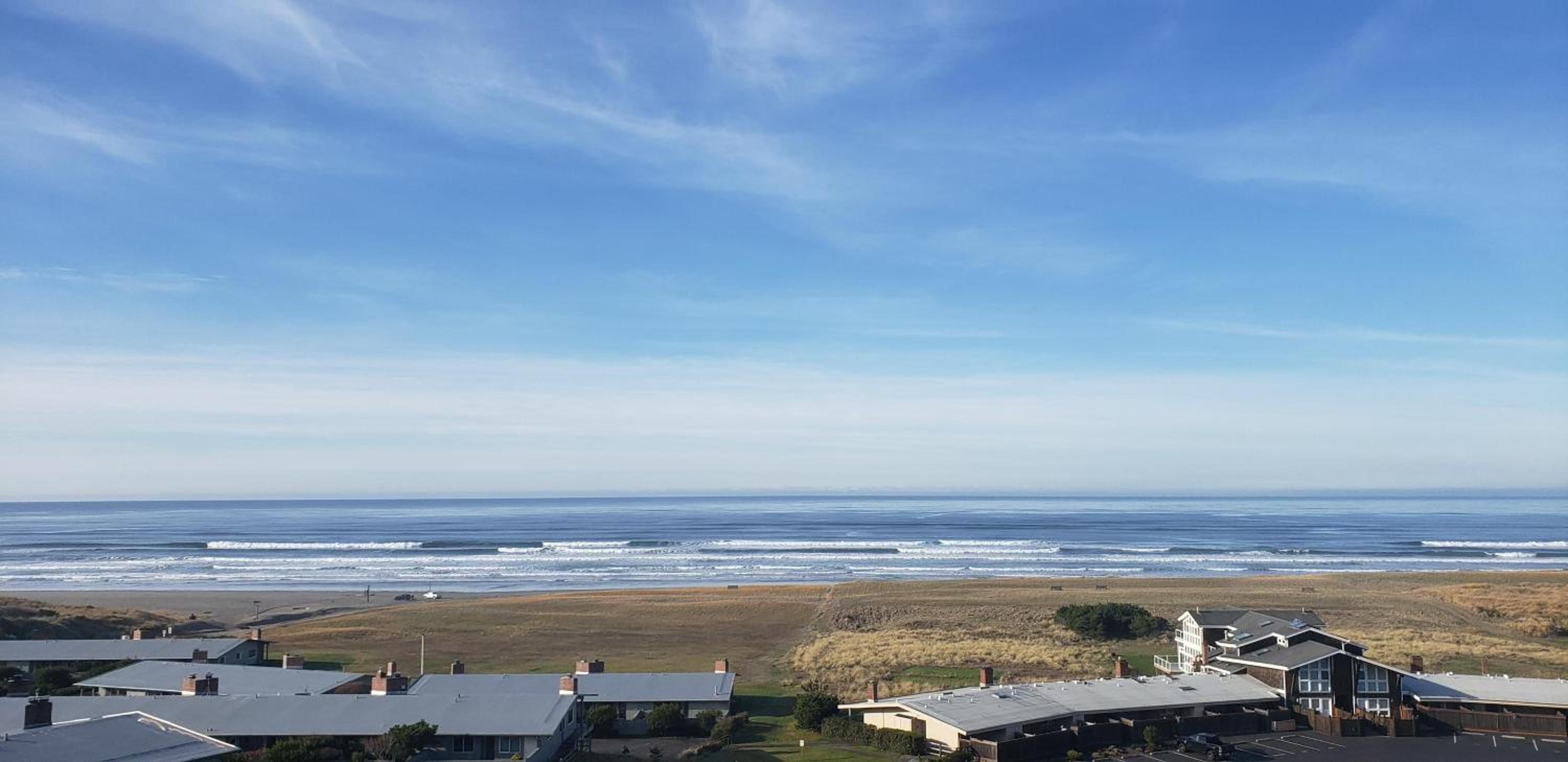 Three-Bedroom Apartment photo 3