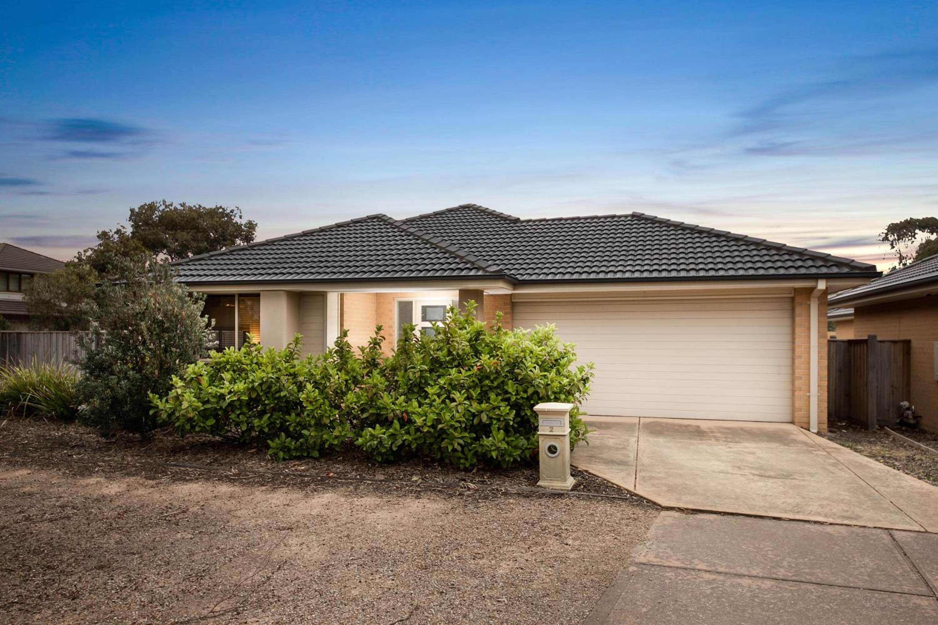 Four-Bedroom House photo 3