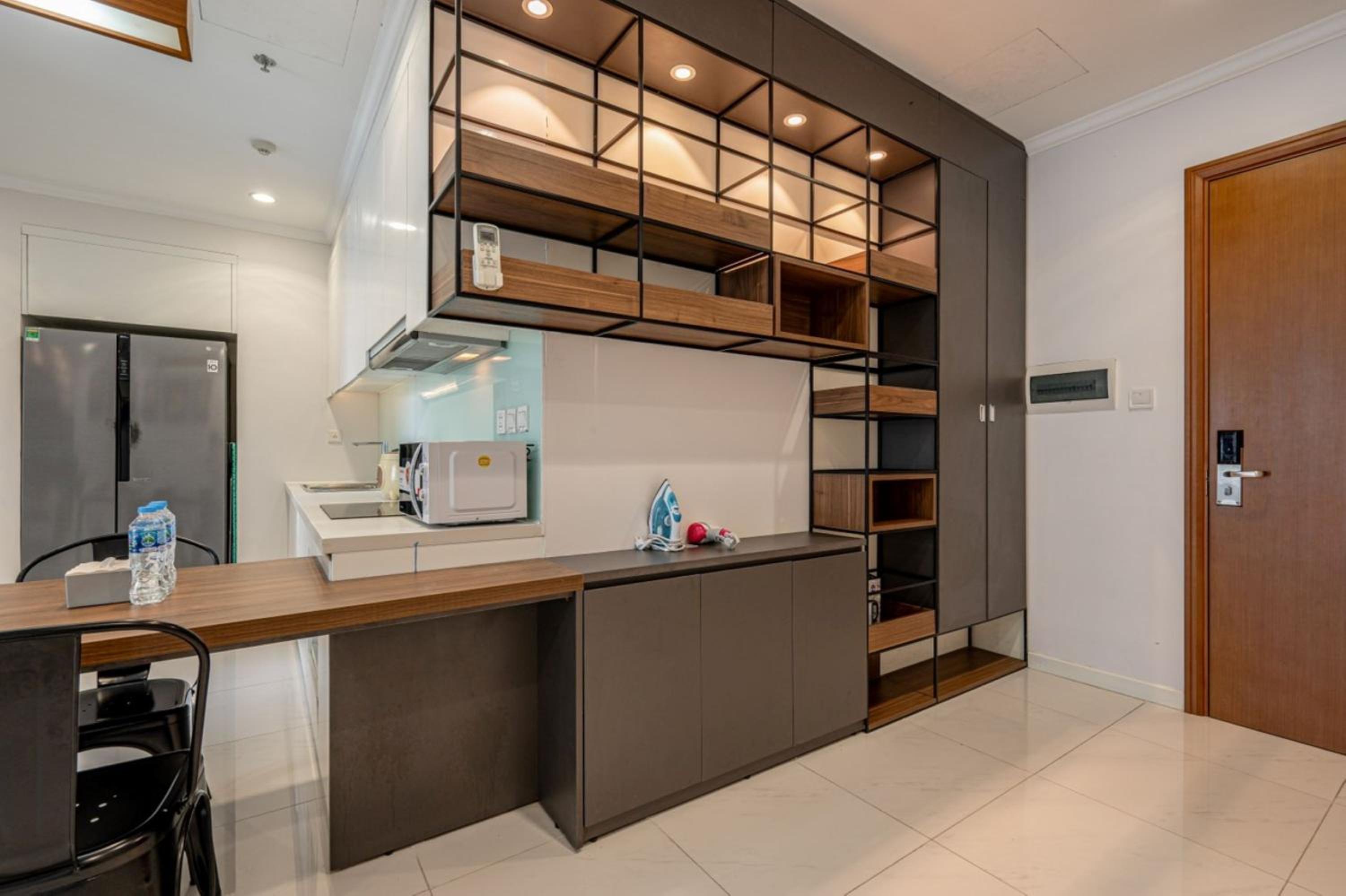 Two-Bedroom Apartment With City View photo 2