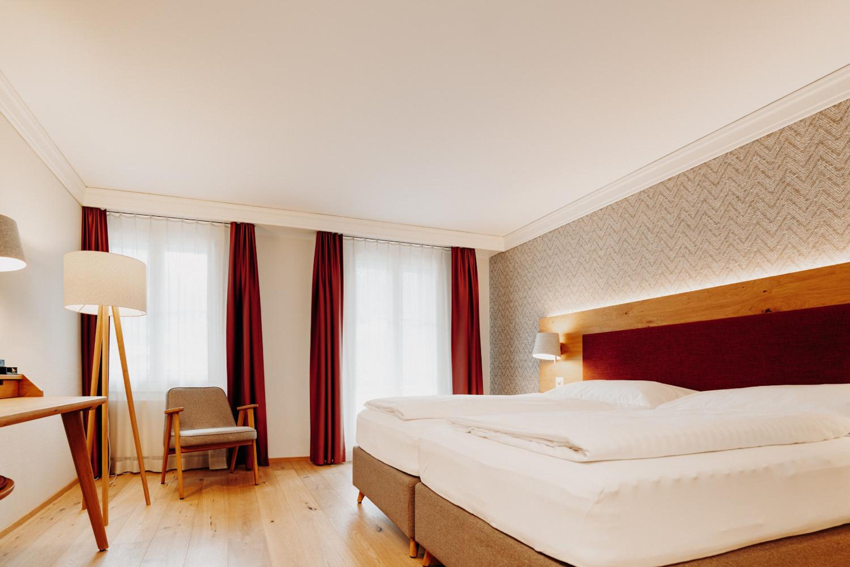 Deluxe Twin Room with Balcony and Mountain View photo 1