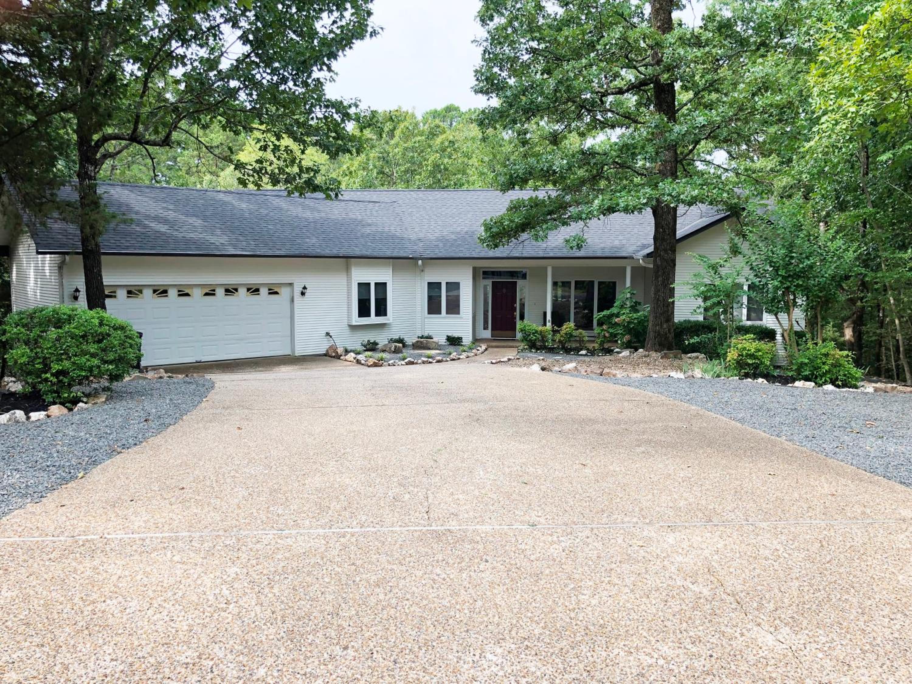 Four-Bedroom House photo 1