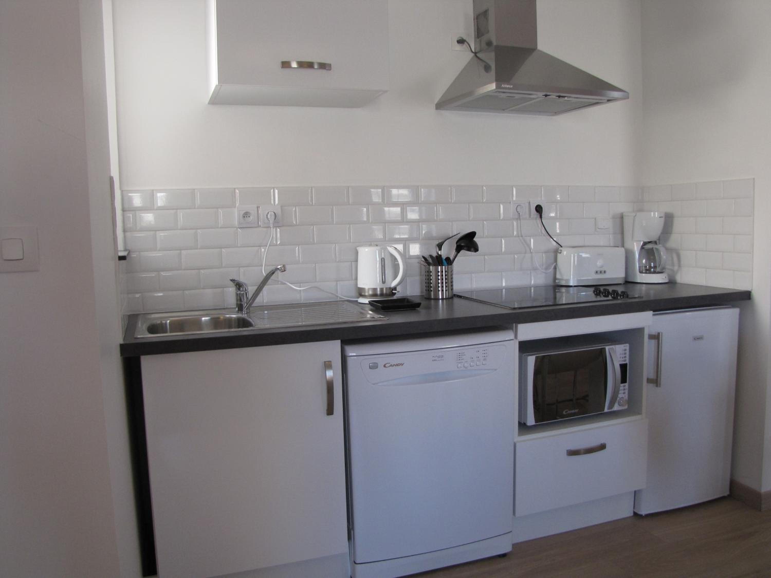 Apartment photo 2