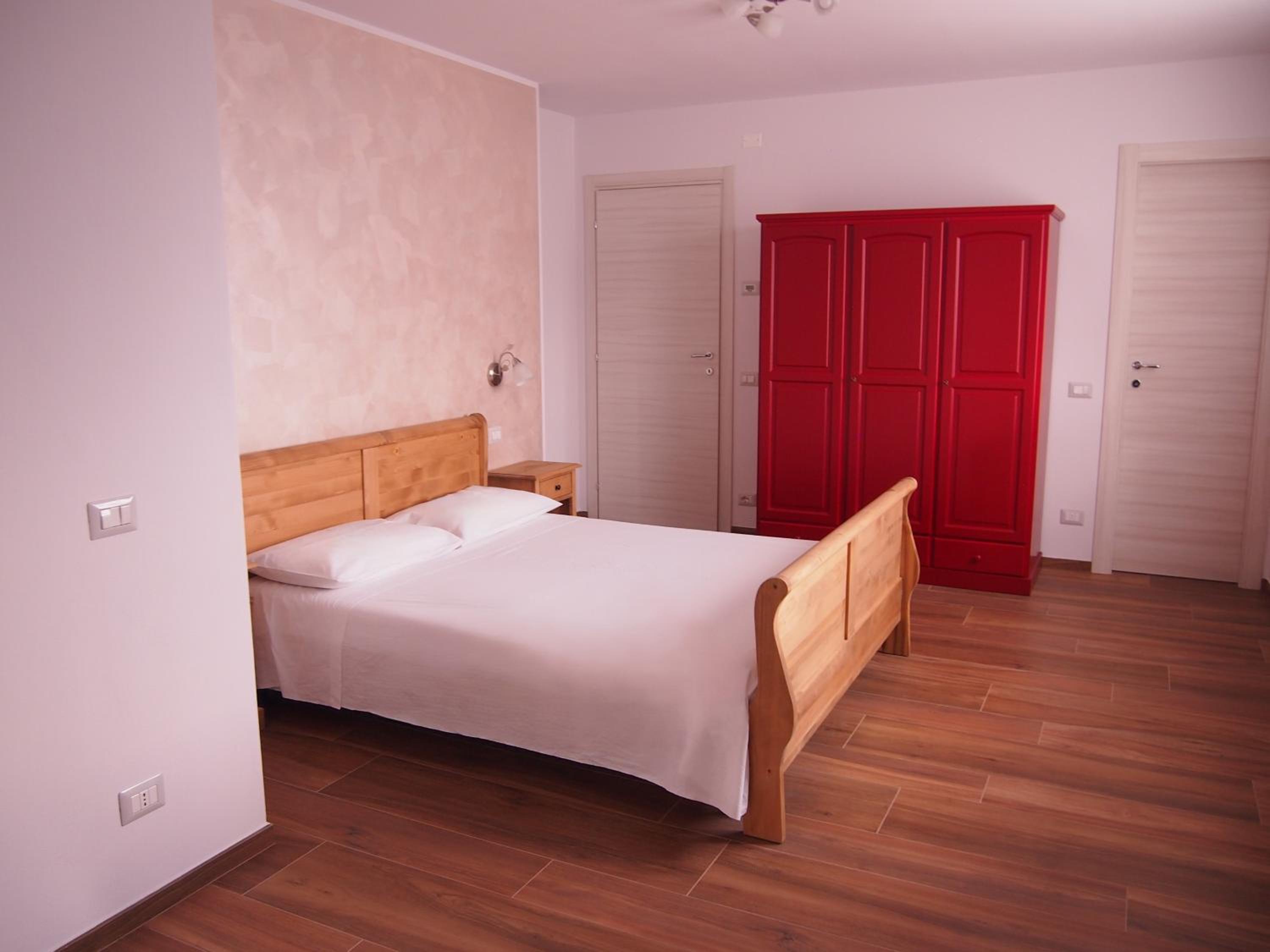 Large Double Room