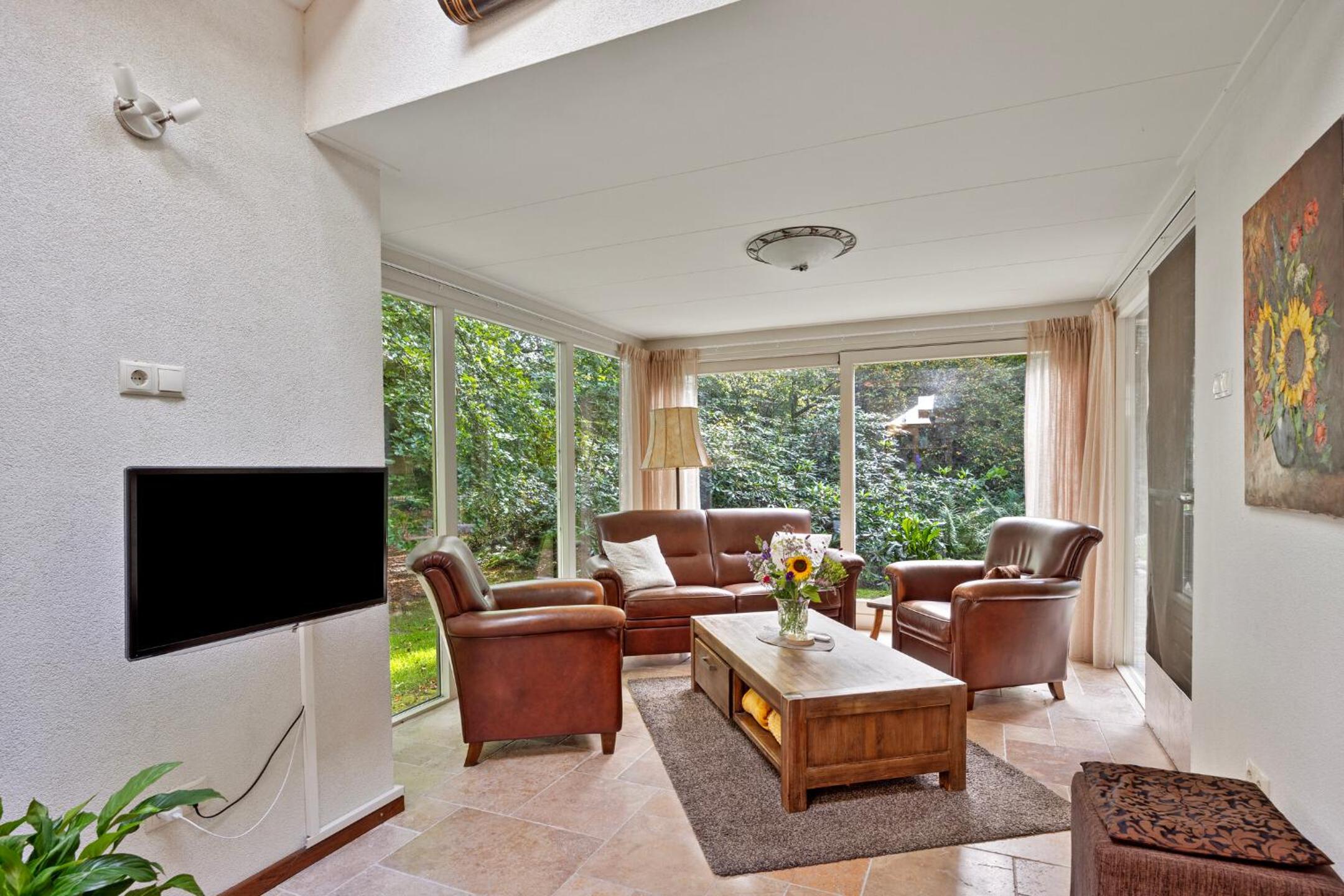 Three-Bedroom Vacation Home  photo 1