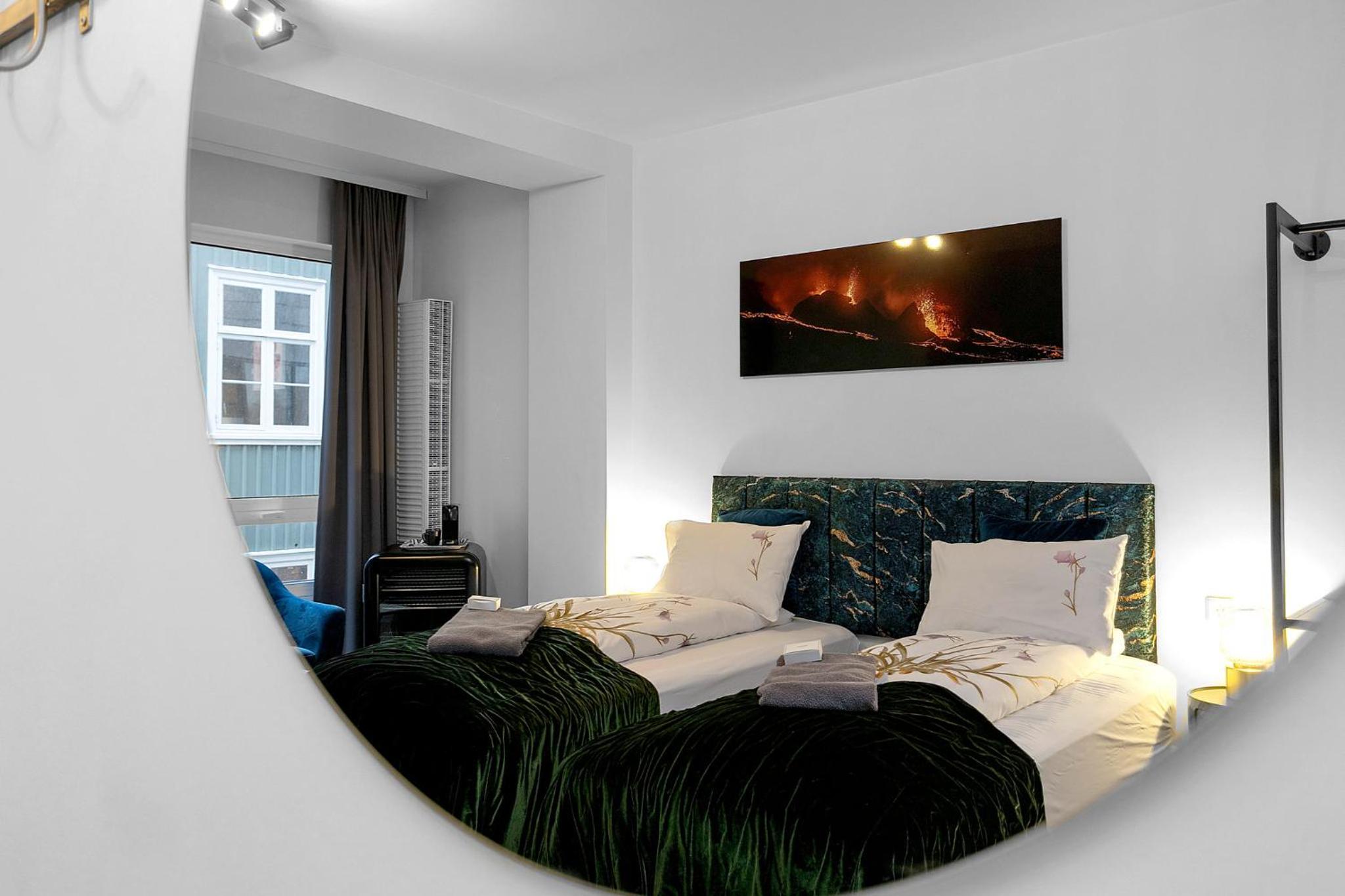 Standard Double Room - Photo 7