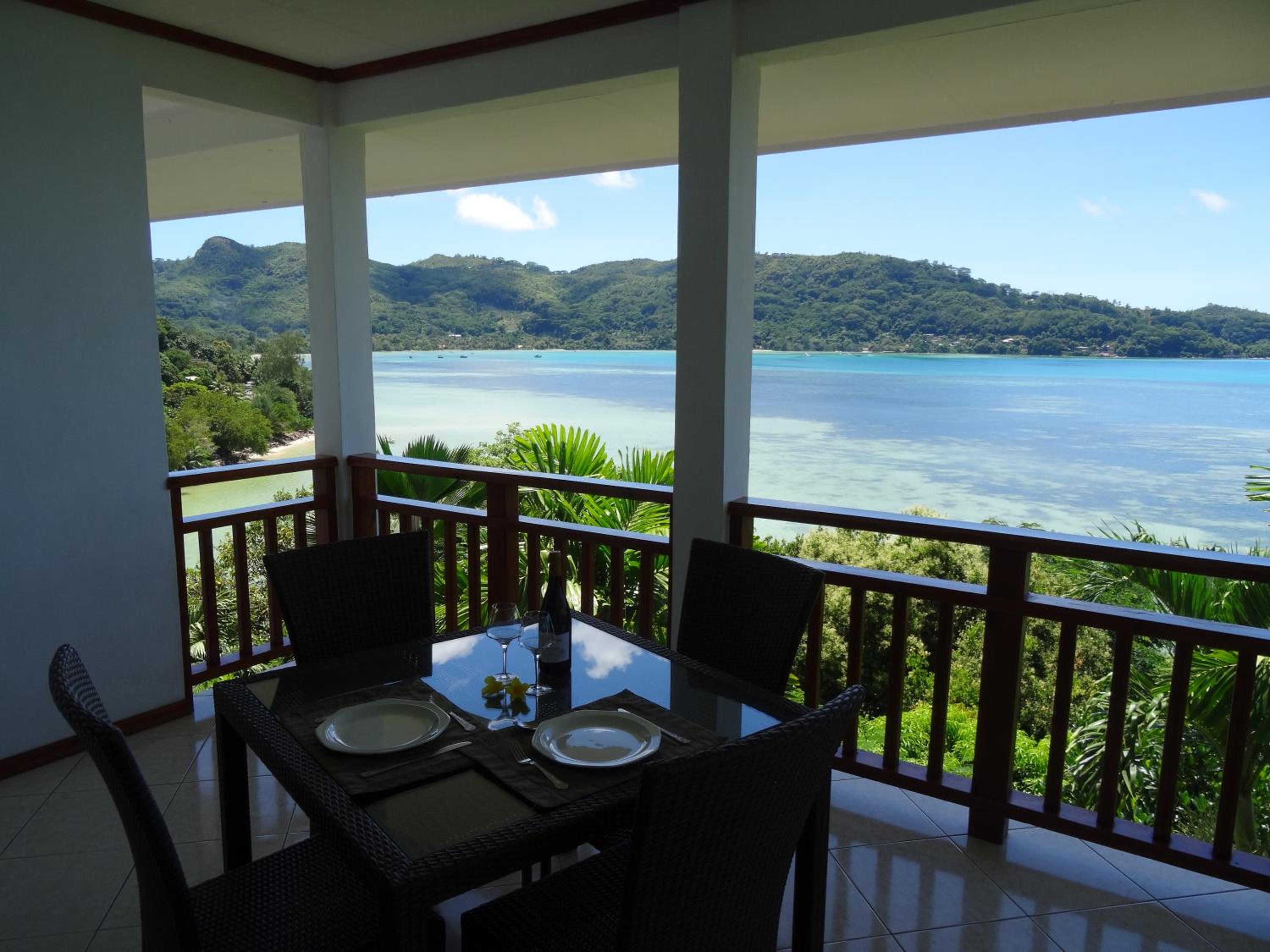 Standard Two-Bedroom Villa - Photo 14
