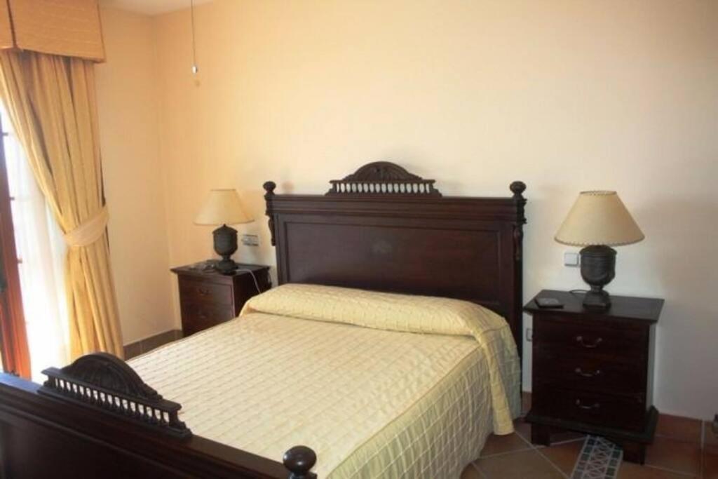 Two-Bedroom House photo 2