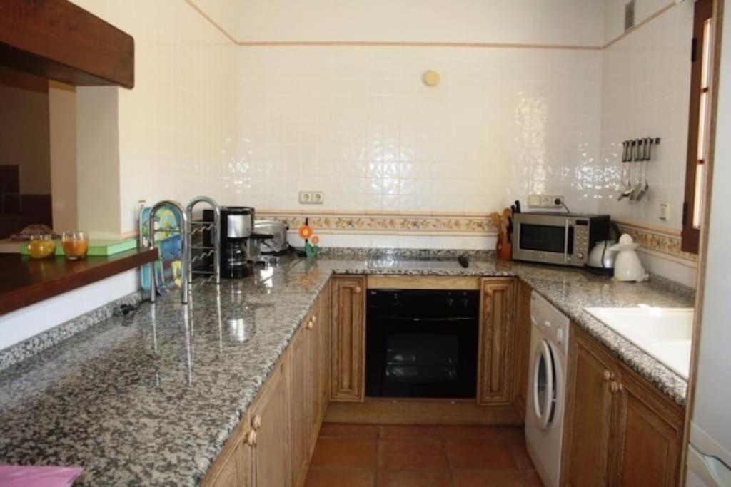 Two-Bedroom House photo 3