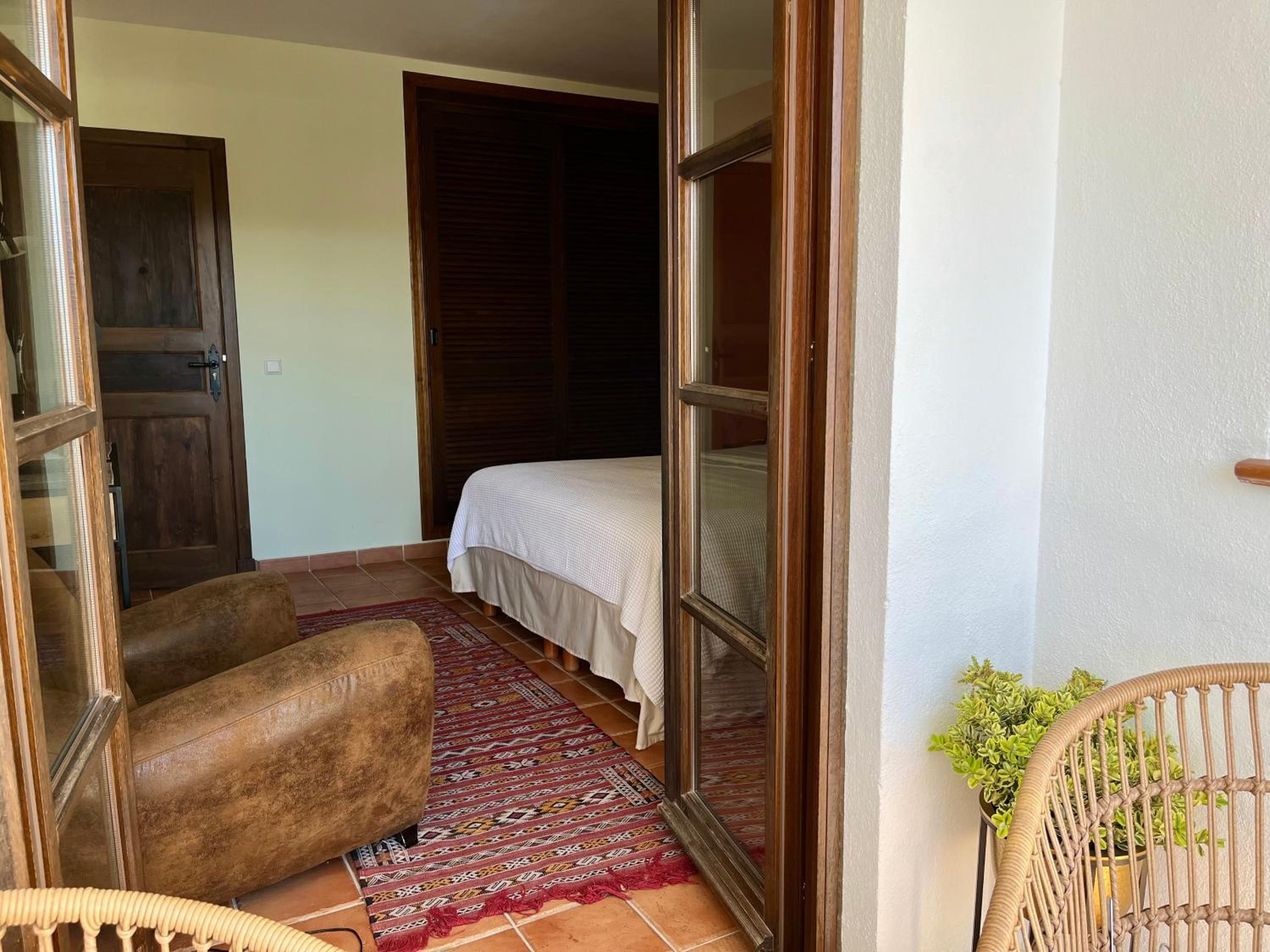 Superior Double Room - Photo 7