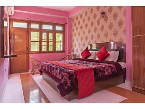 Budget Double Room photo 1