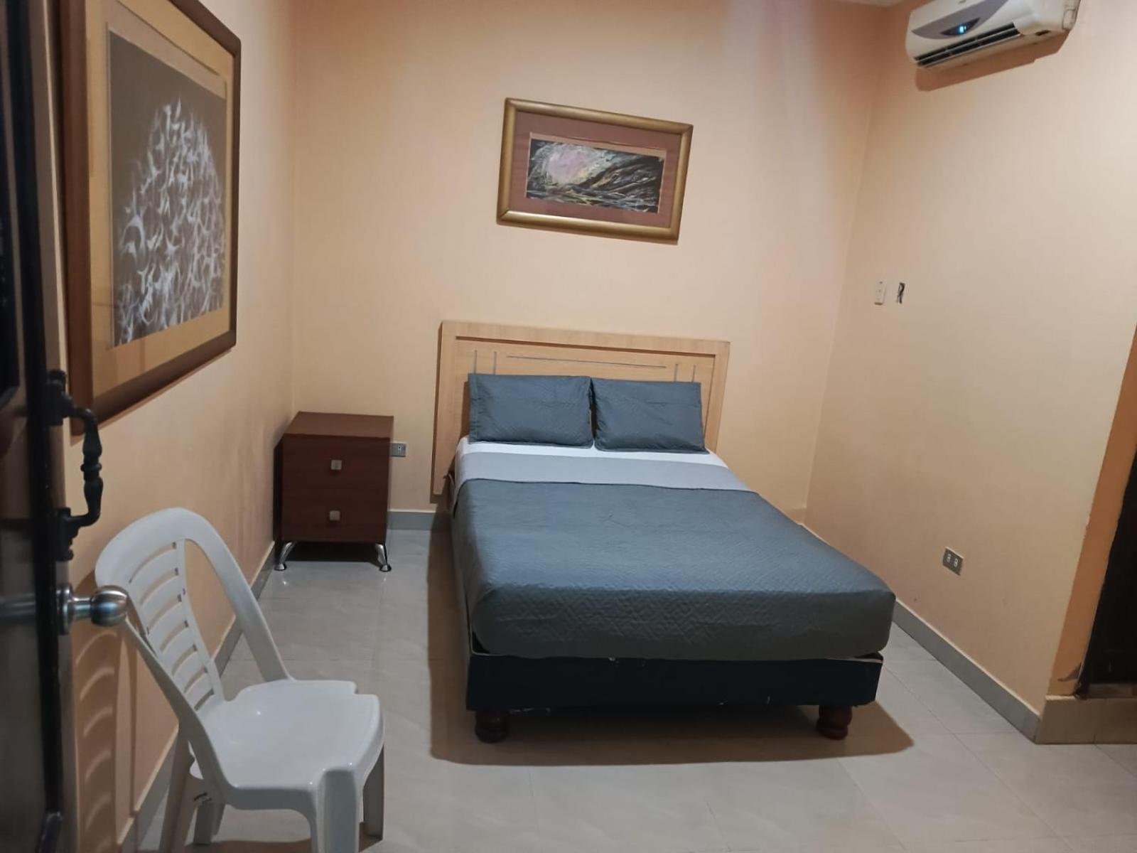 Standard Single Room photo 3