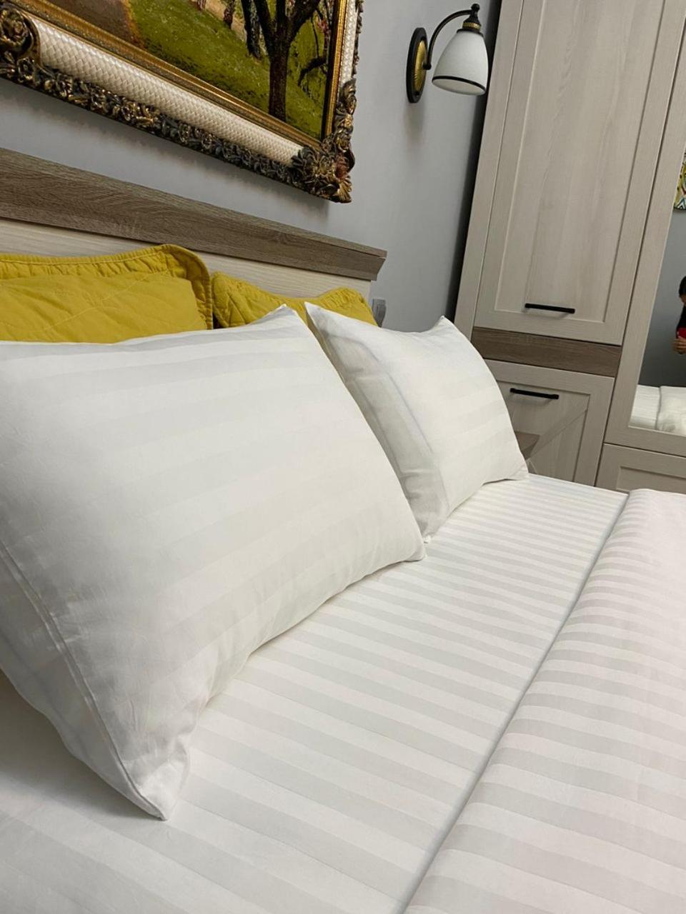 Deluxe Double Room With Bath photo 3