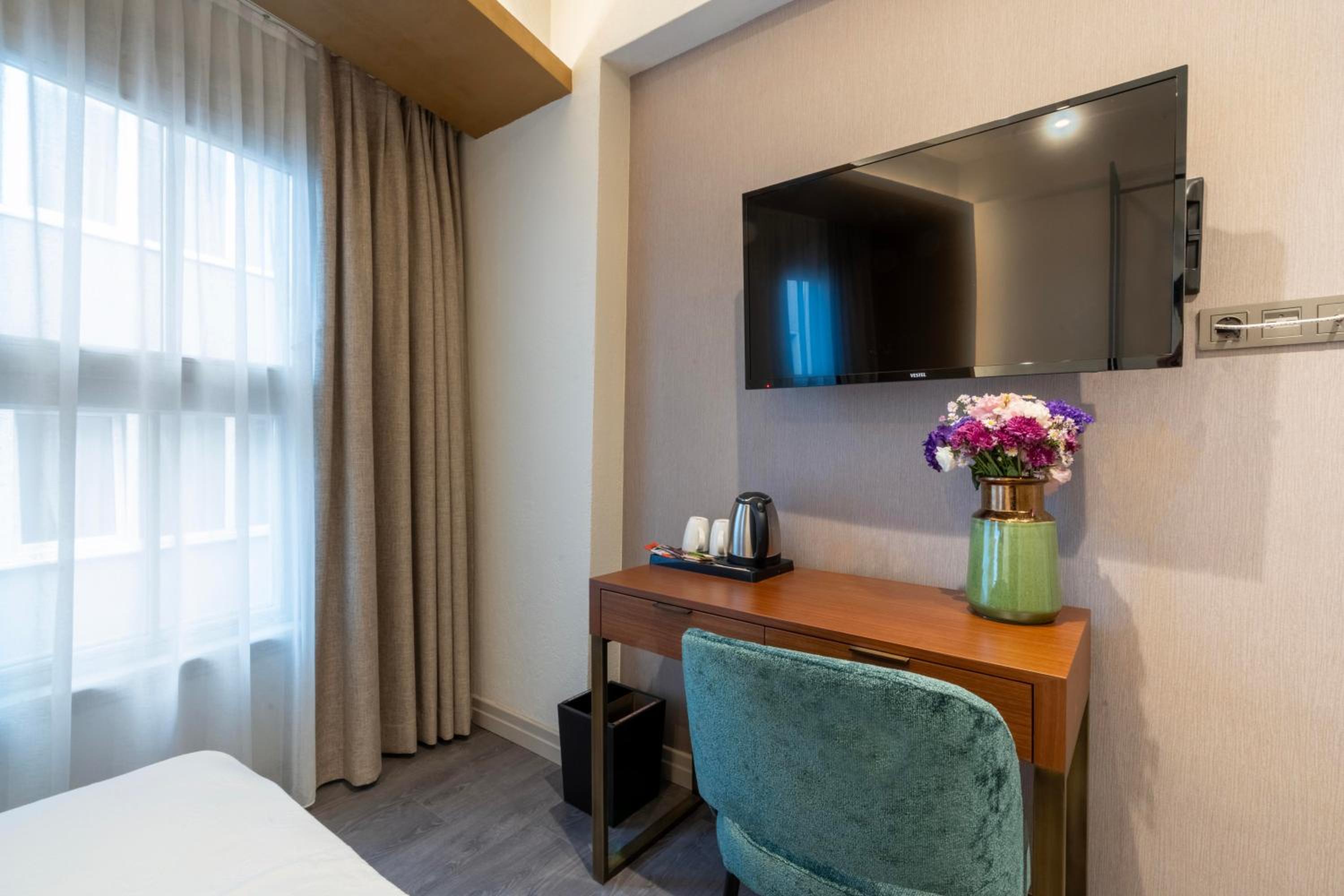 Standard Single Room photo 2
