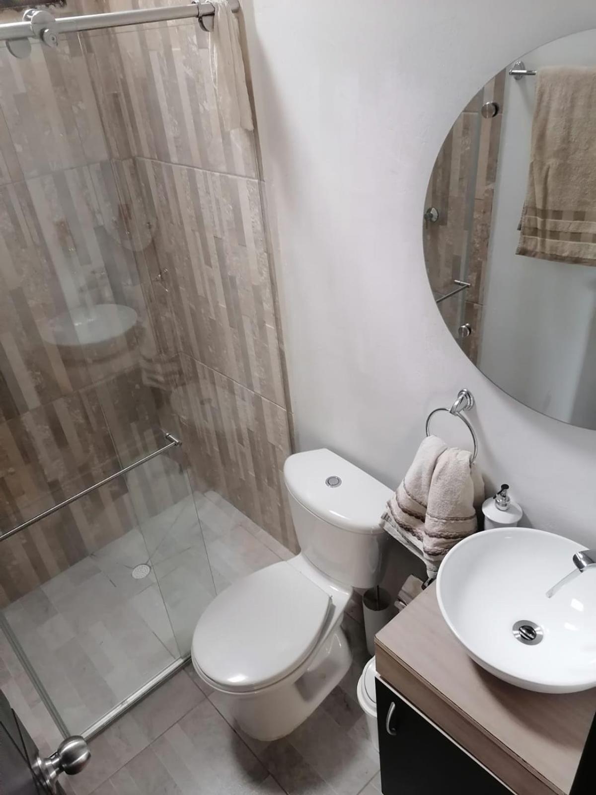 Deluxe Double Room (2 Adults + 1 Child) photo 2