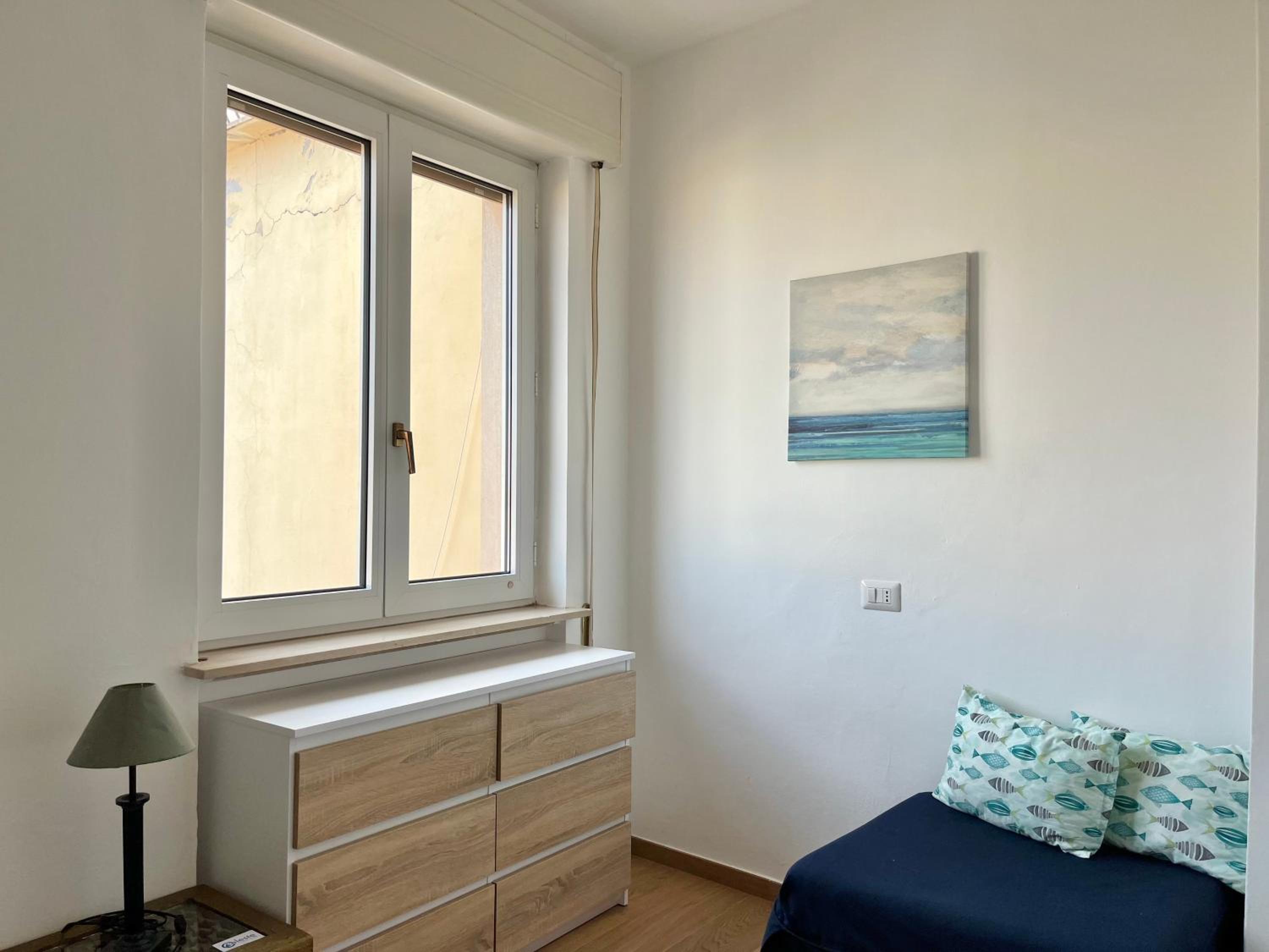 Apartment photo 2