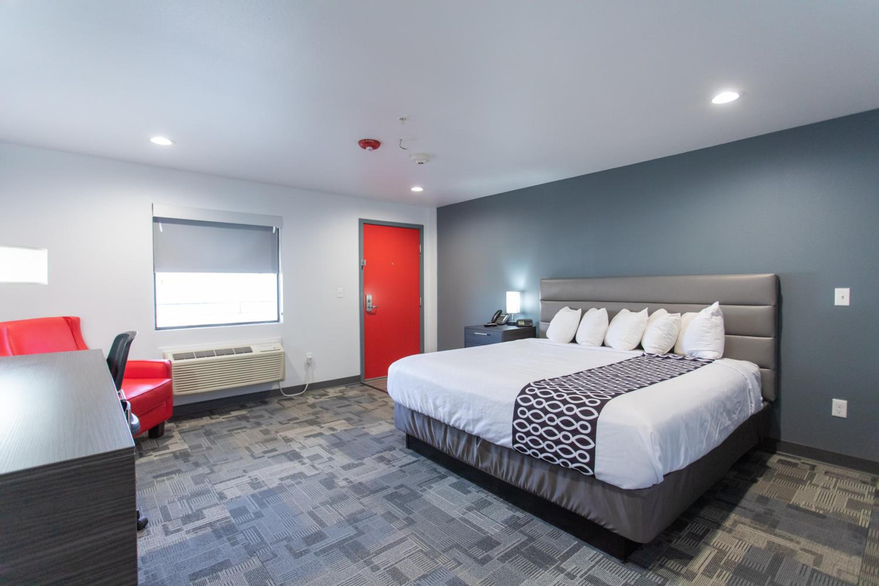 Standard King Room