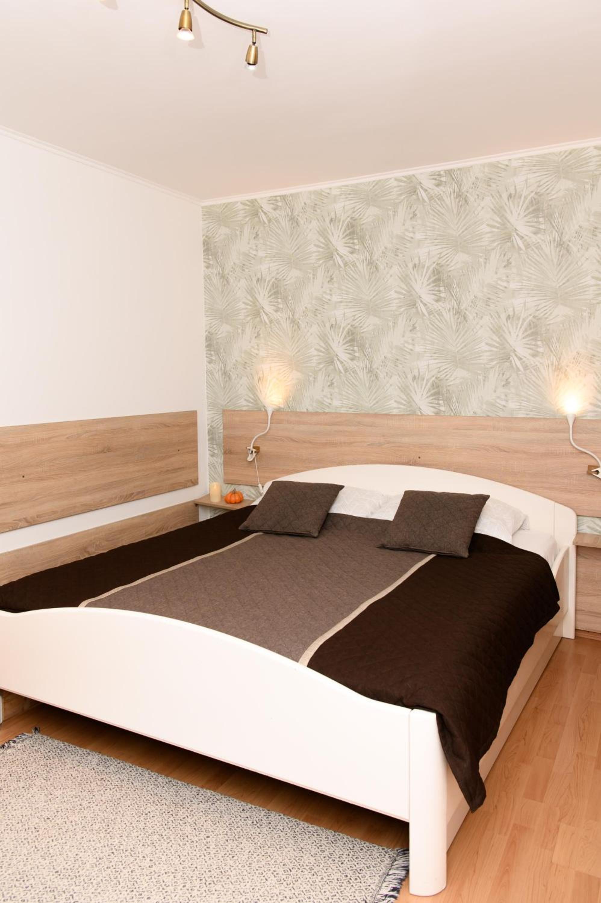 Standard Queen Room photo 1