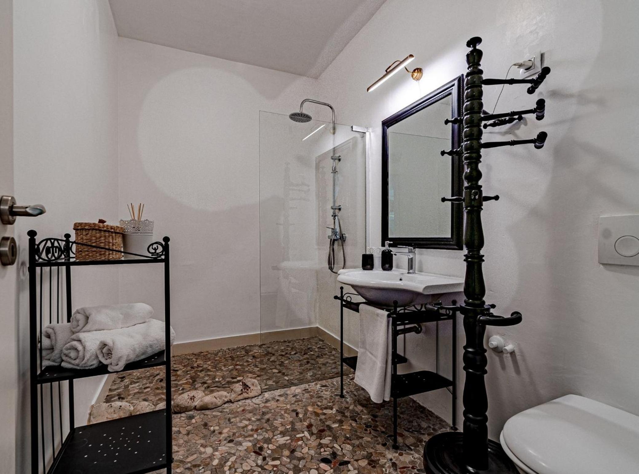 Two Bedroom photo 3