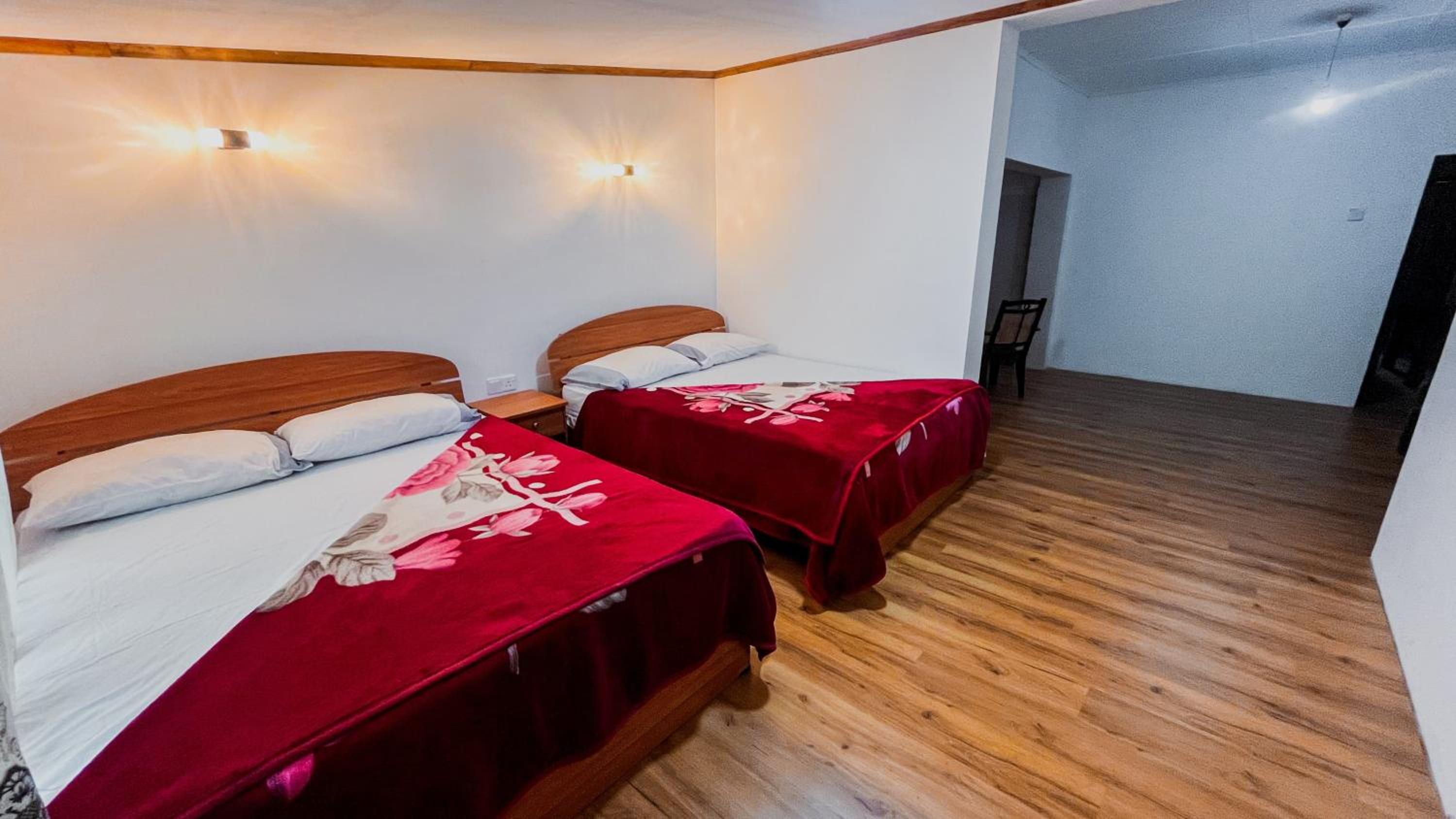 Deluxe Family Suite