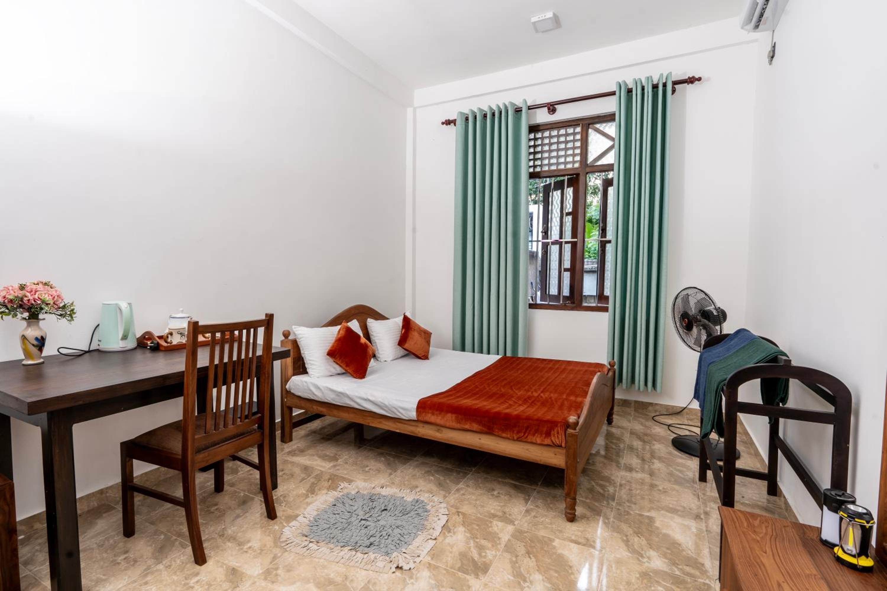 Double Room - Photo 1