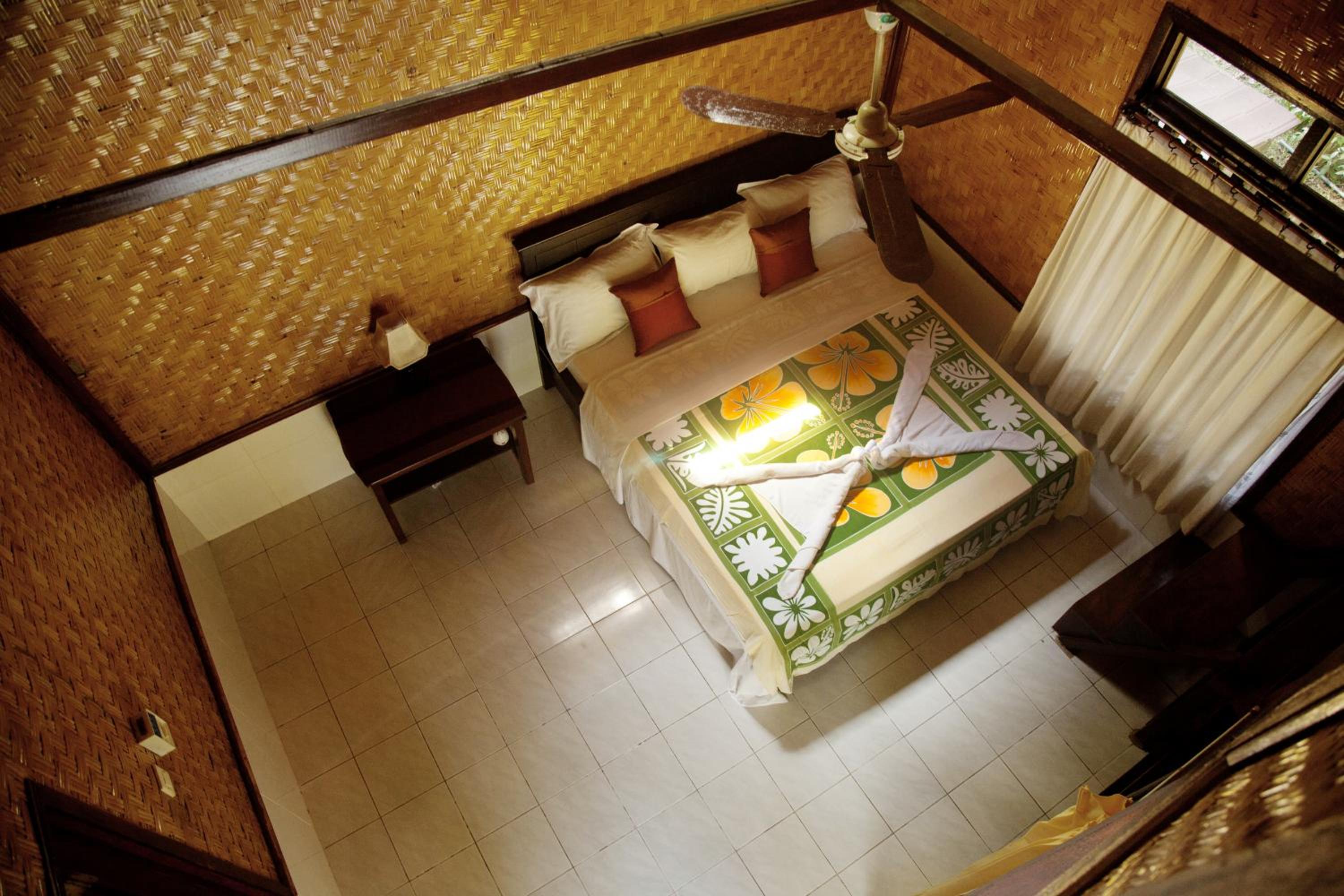 Bungalow (2 Adults) - Photo 5