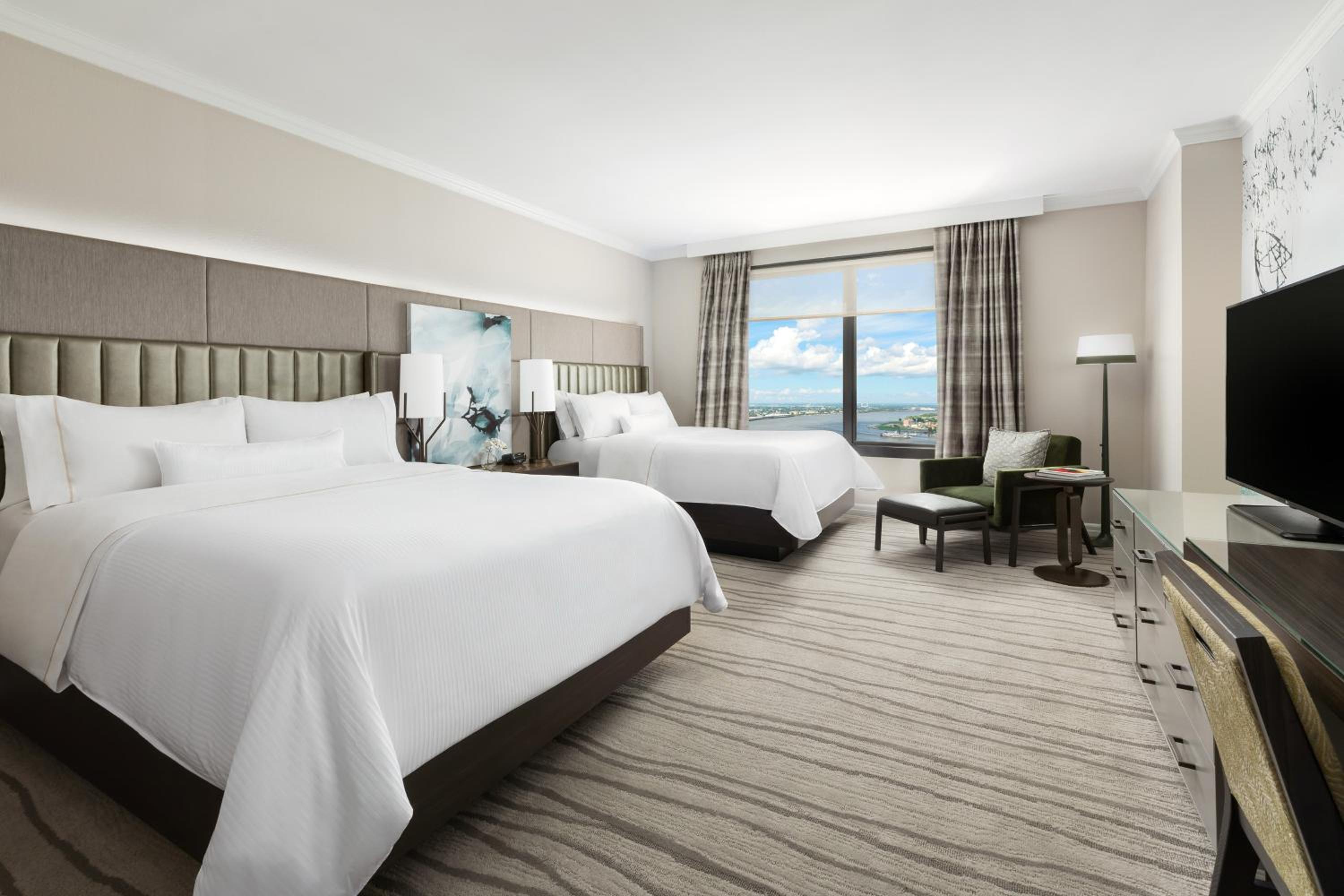 Deluxe Queen Room with Two Queen Beds and River View - Photo 1