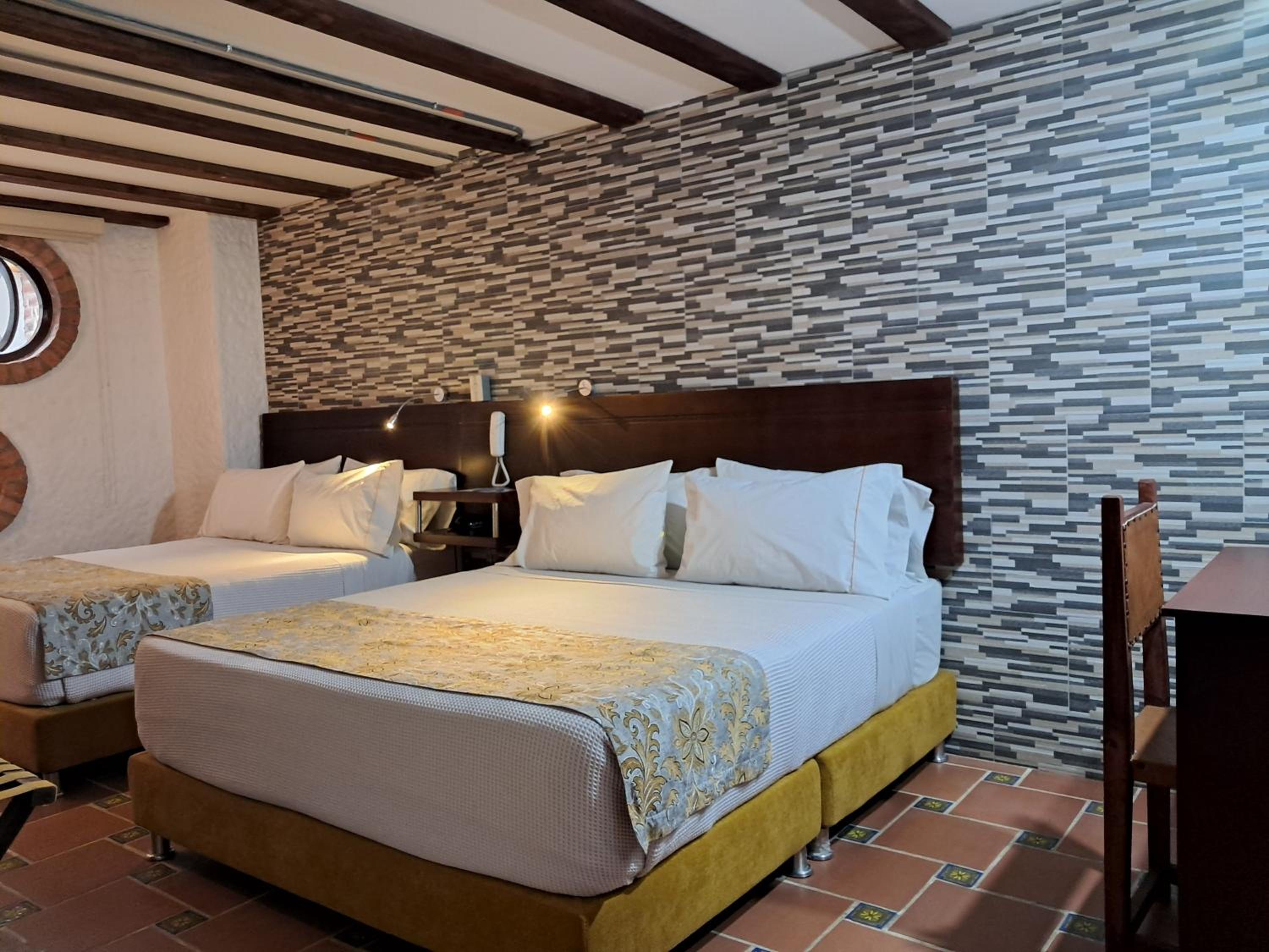 Standard Quadruple Room