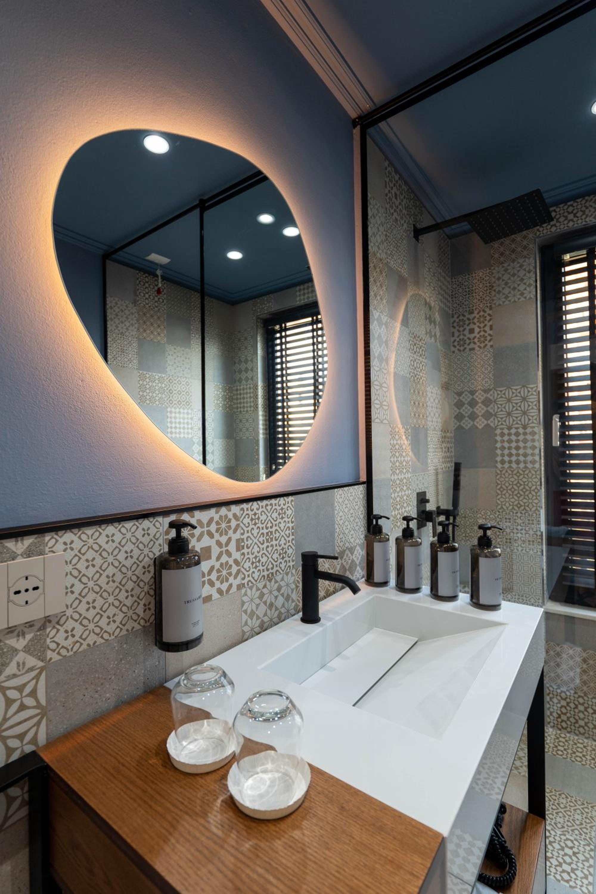 Superior Double or Twin Room photo 2