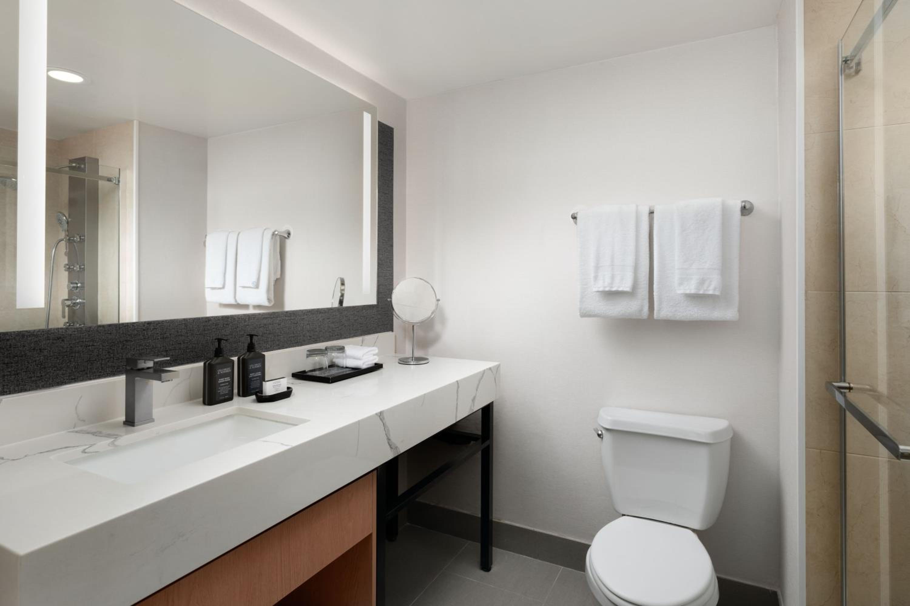 Club level, Guest room, 1 King photo 2