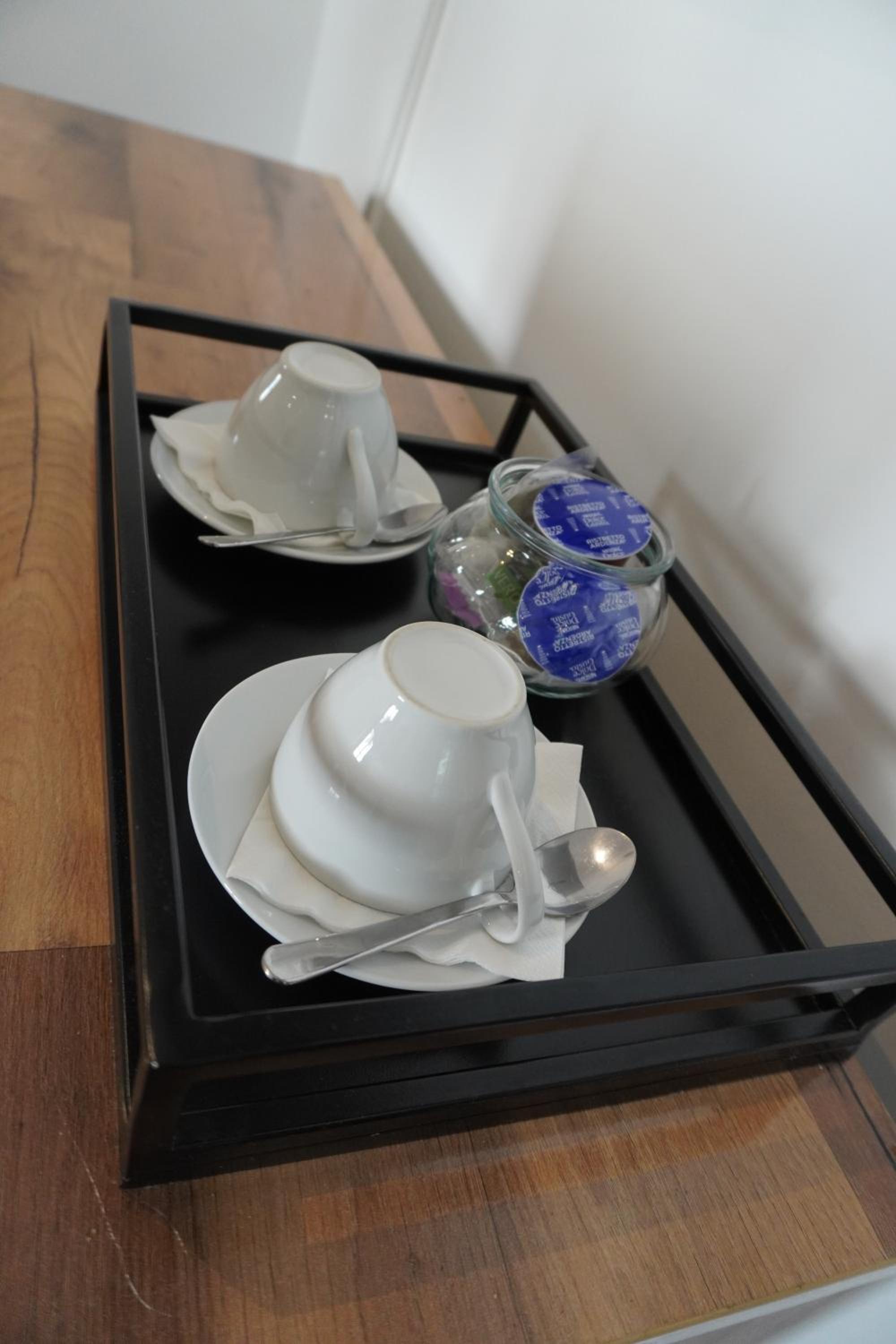 Small Double Room - Photo 8