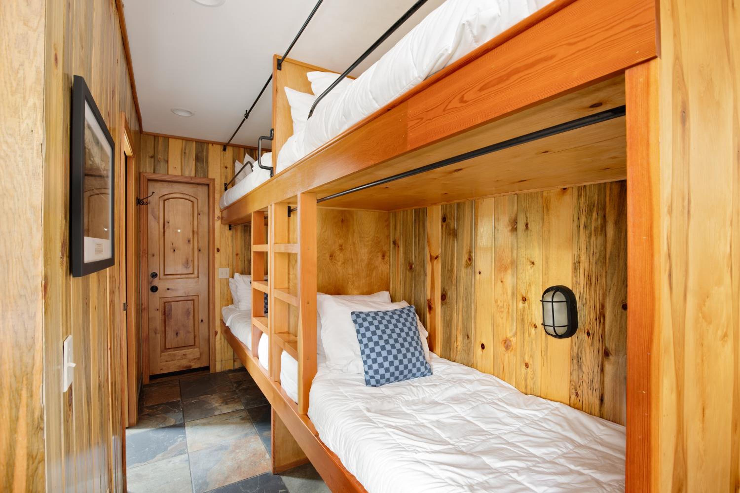 Deluxe Triple Room photo 1