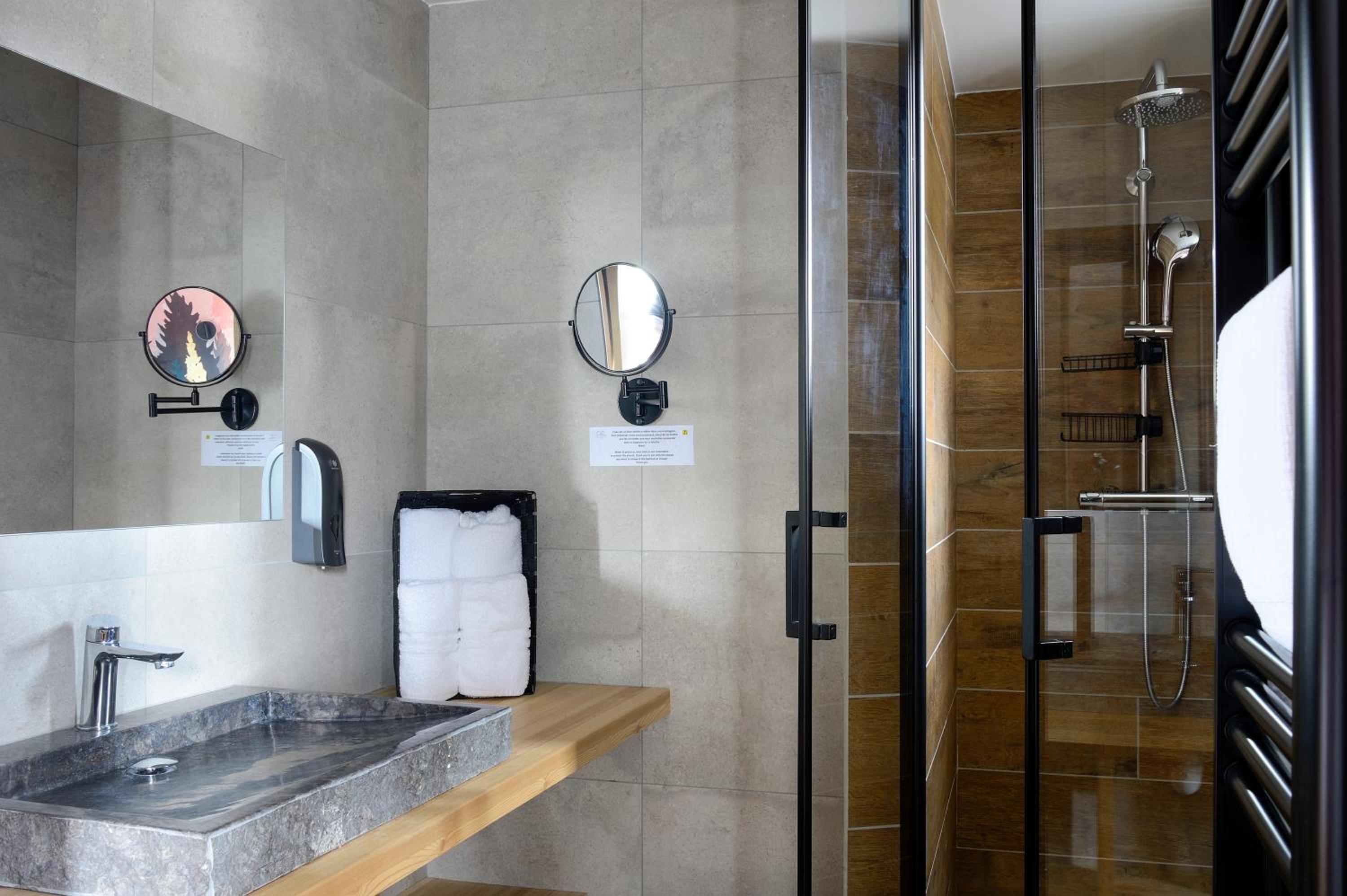 Superior Triple Room photo 2