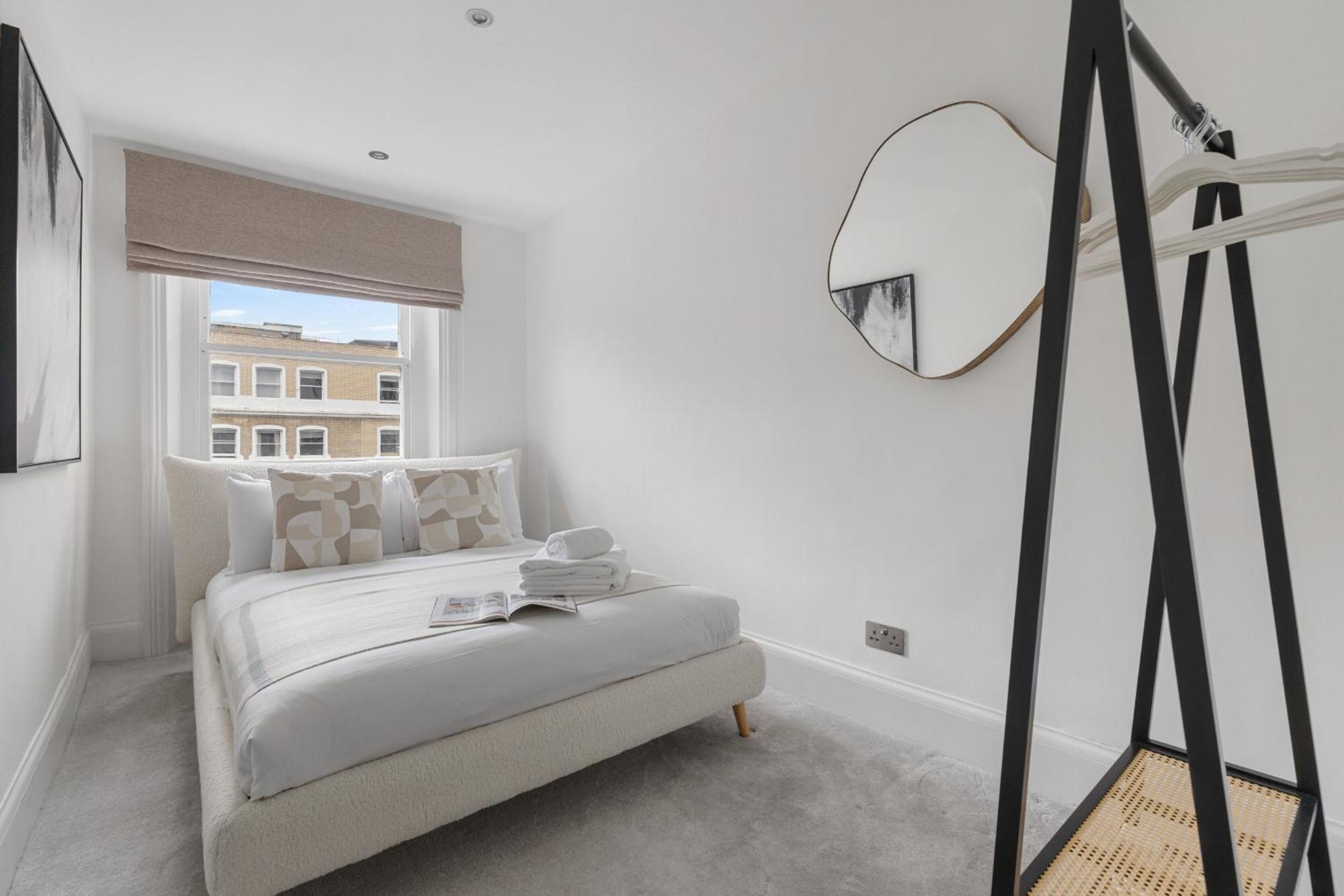 Two-Bedroom Deluxe Apartment photo 1